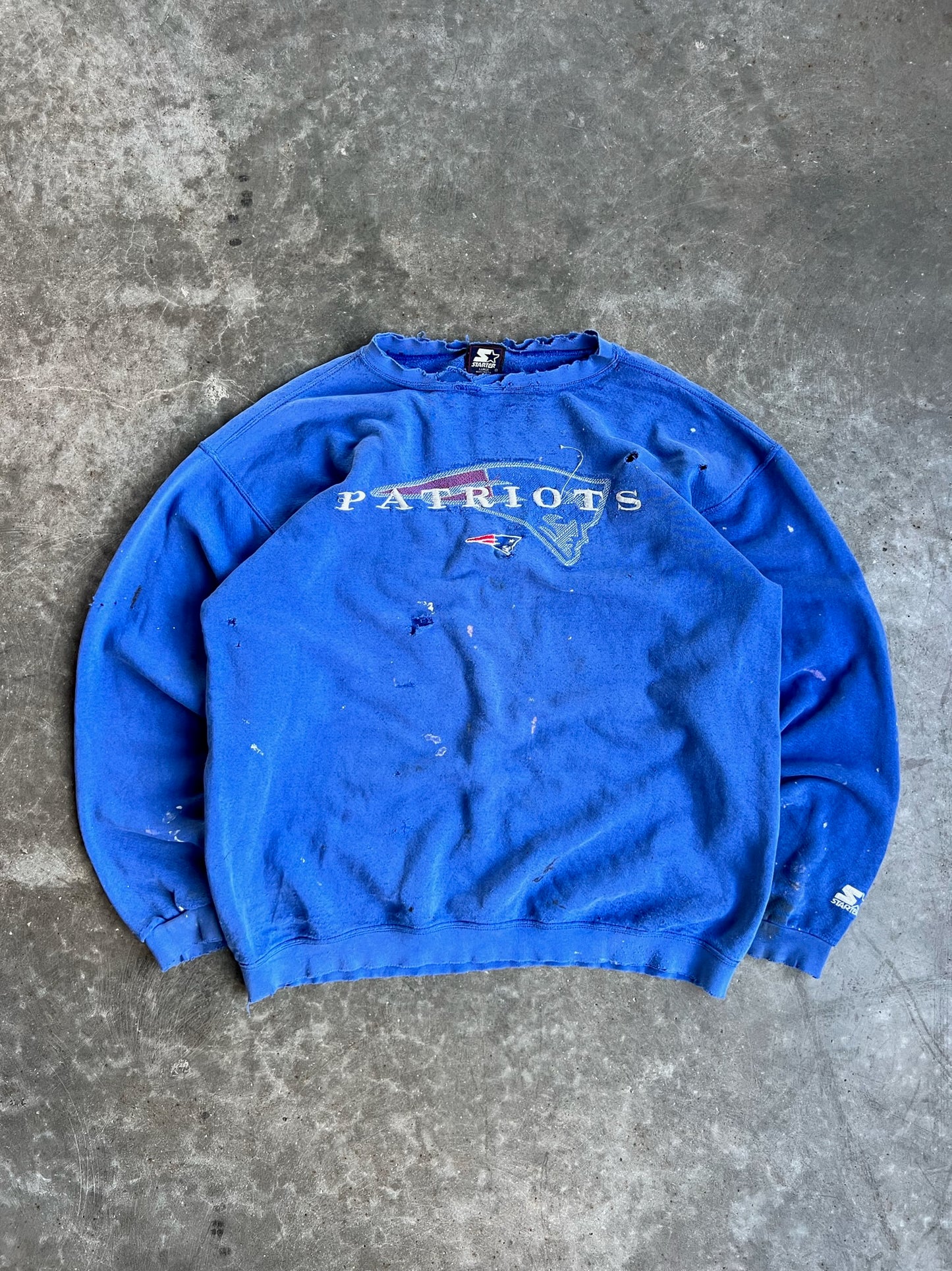 Vintage Blue Distressed Embroidered Patriots Starter Crew - L