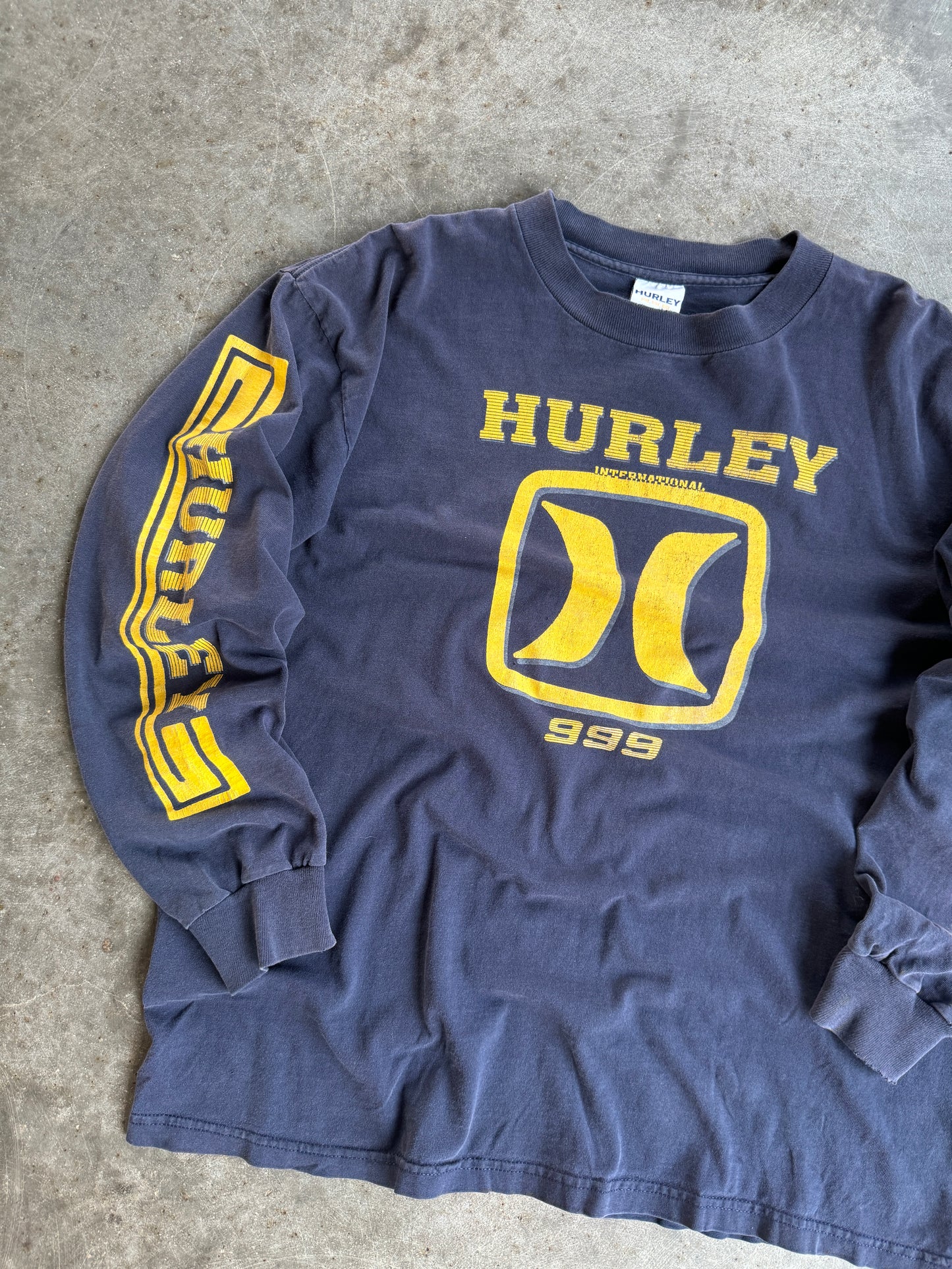 Vintage Hurley Shirt - L