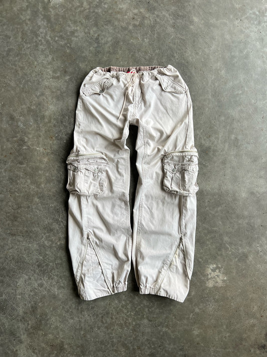 Vintage Union Bay Khaki Cargo Pants - 11