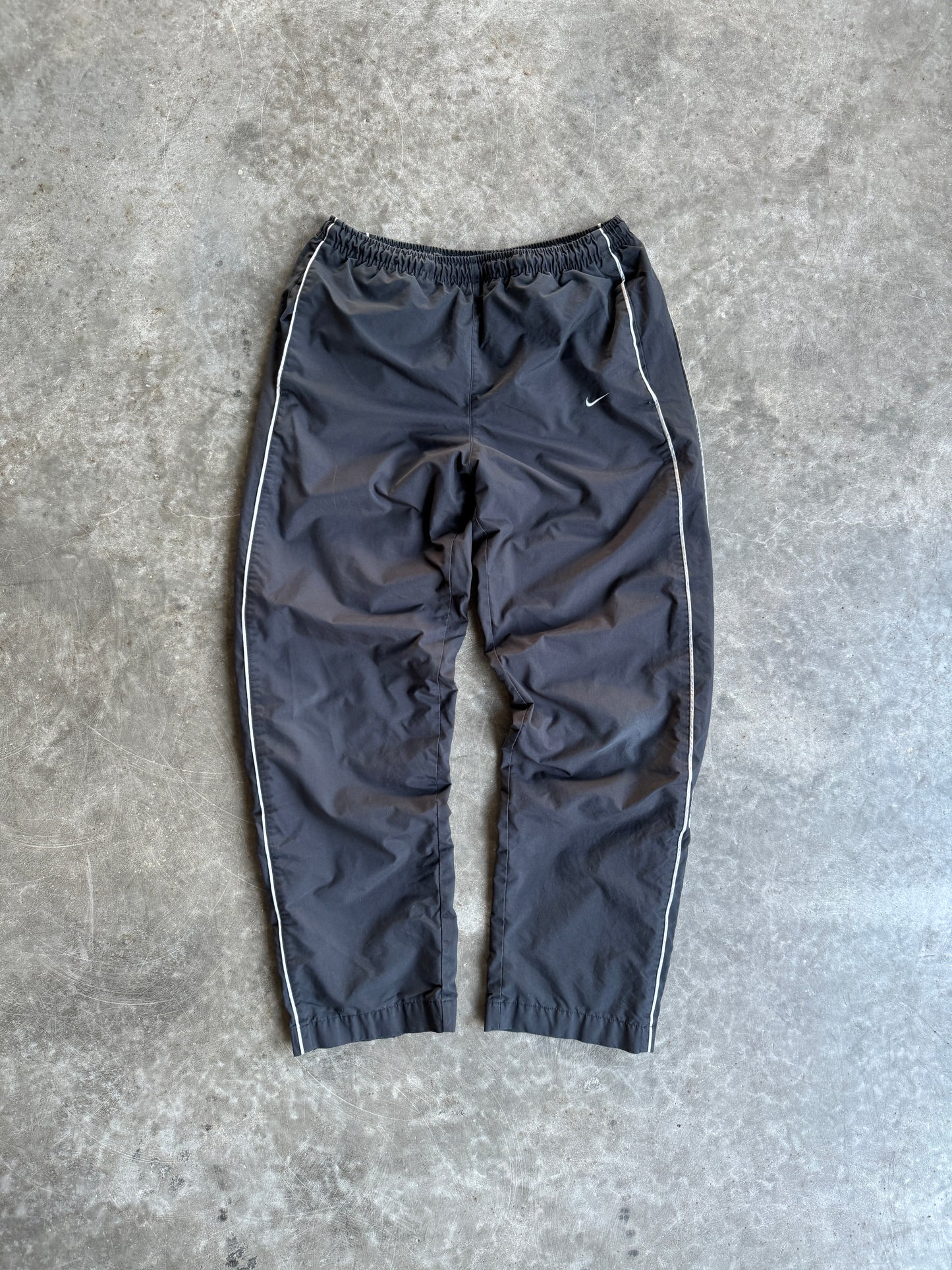 Vintage Black Nike Track Pants - S