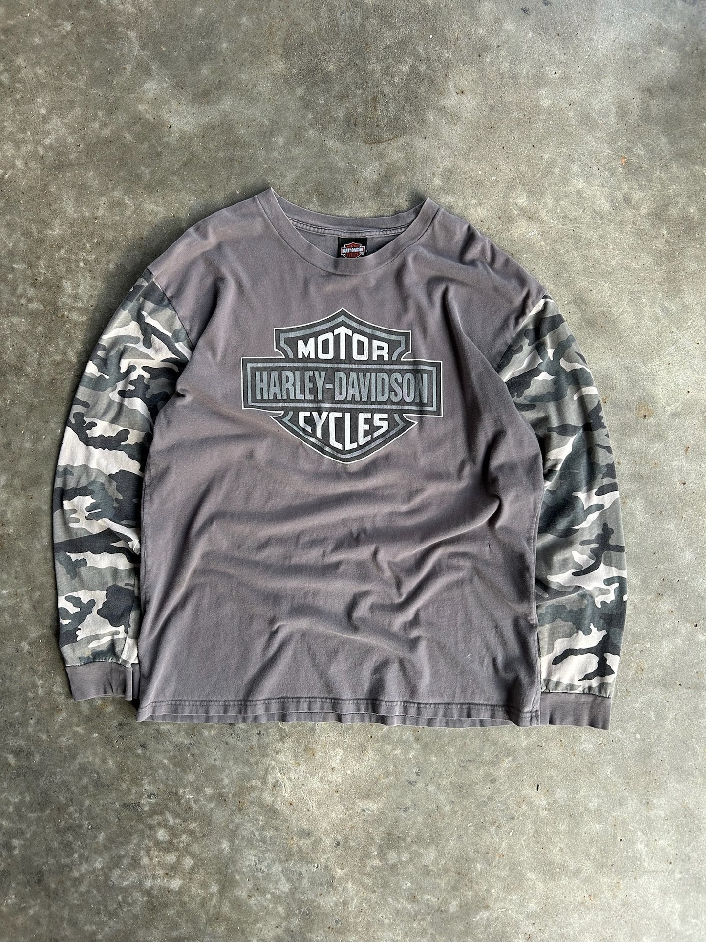 Vintage Grey Camo Sleeved Harley Davidson Long Sleeve Shirt - XL