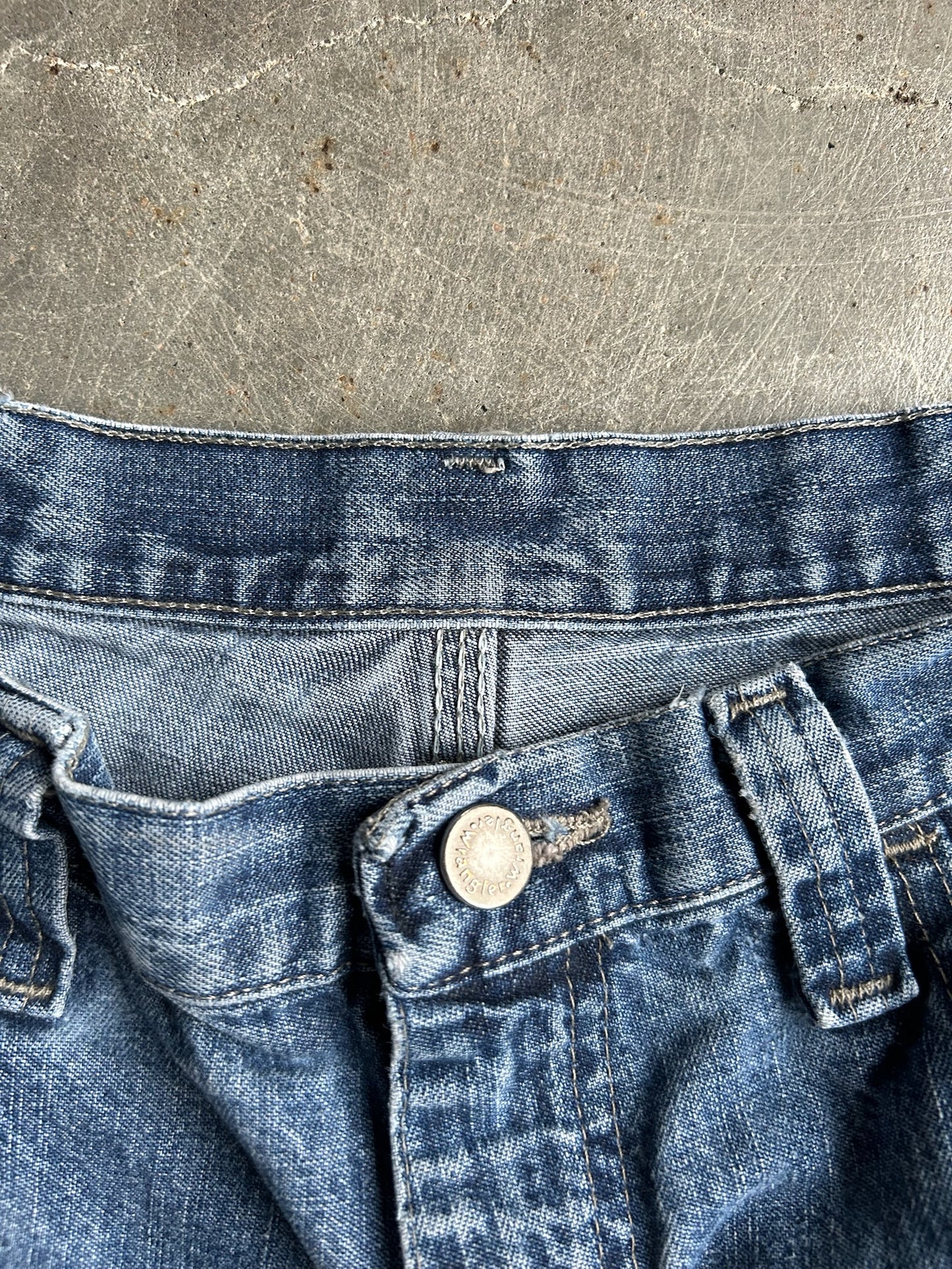 Vintage Distressed Faded Wrangler Carpenter Denim Shorts - 36