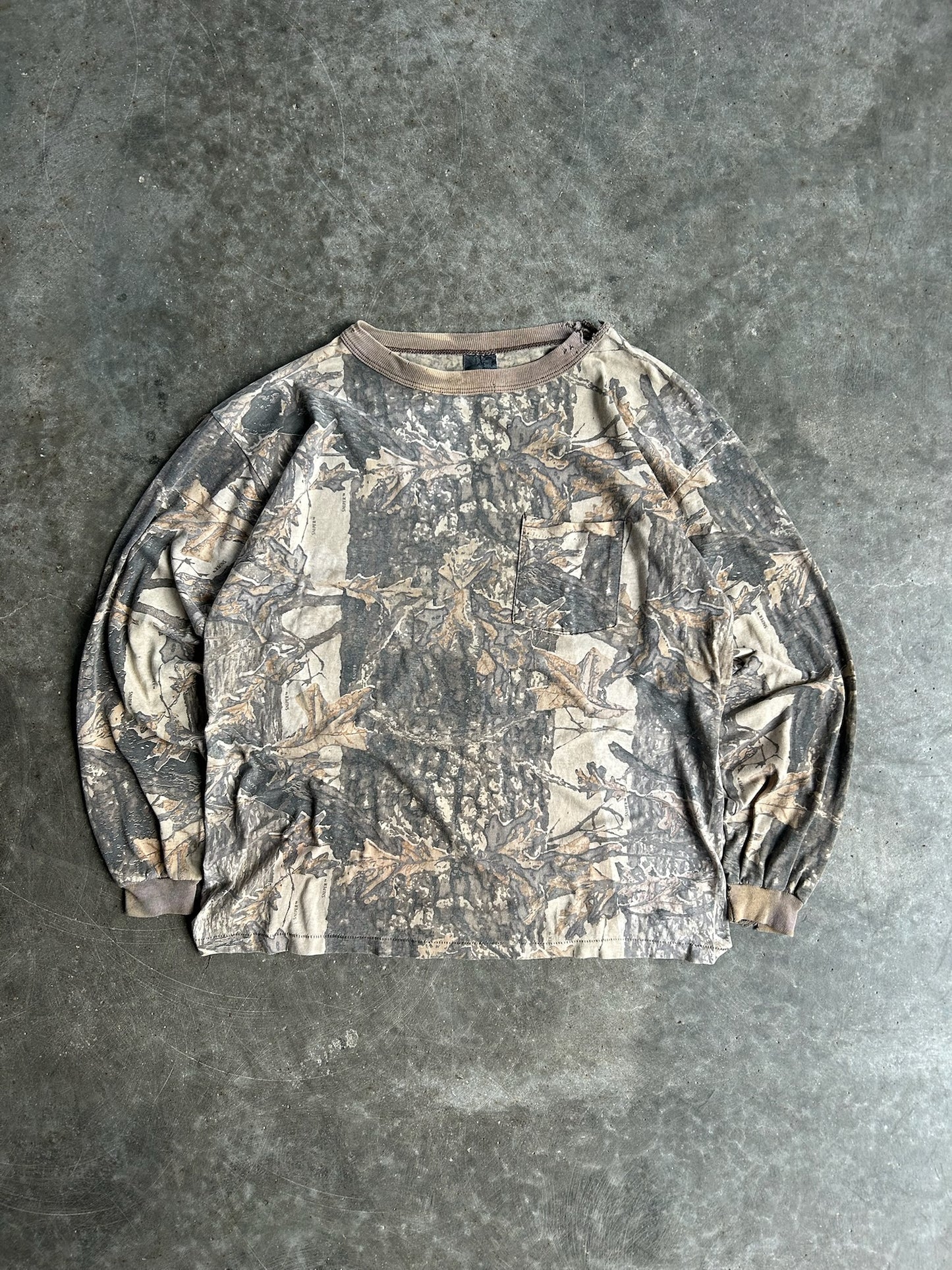 Vintage Ace Sportswear Camo Long Sleeve Shirt - L