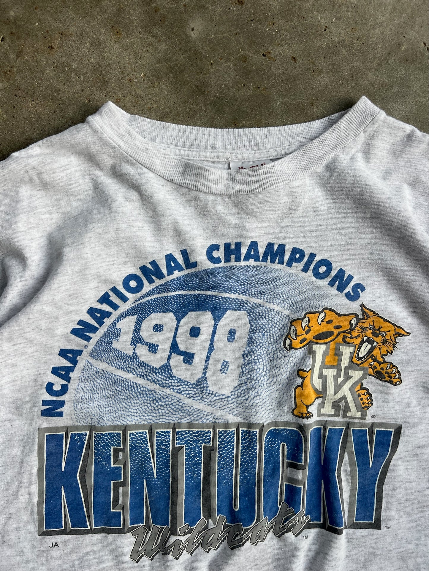 Vintage Kentucky Wildcats Shirt - XL