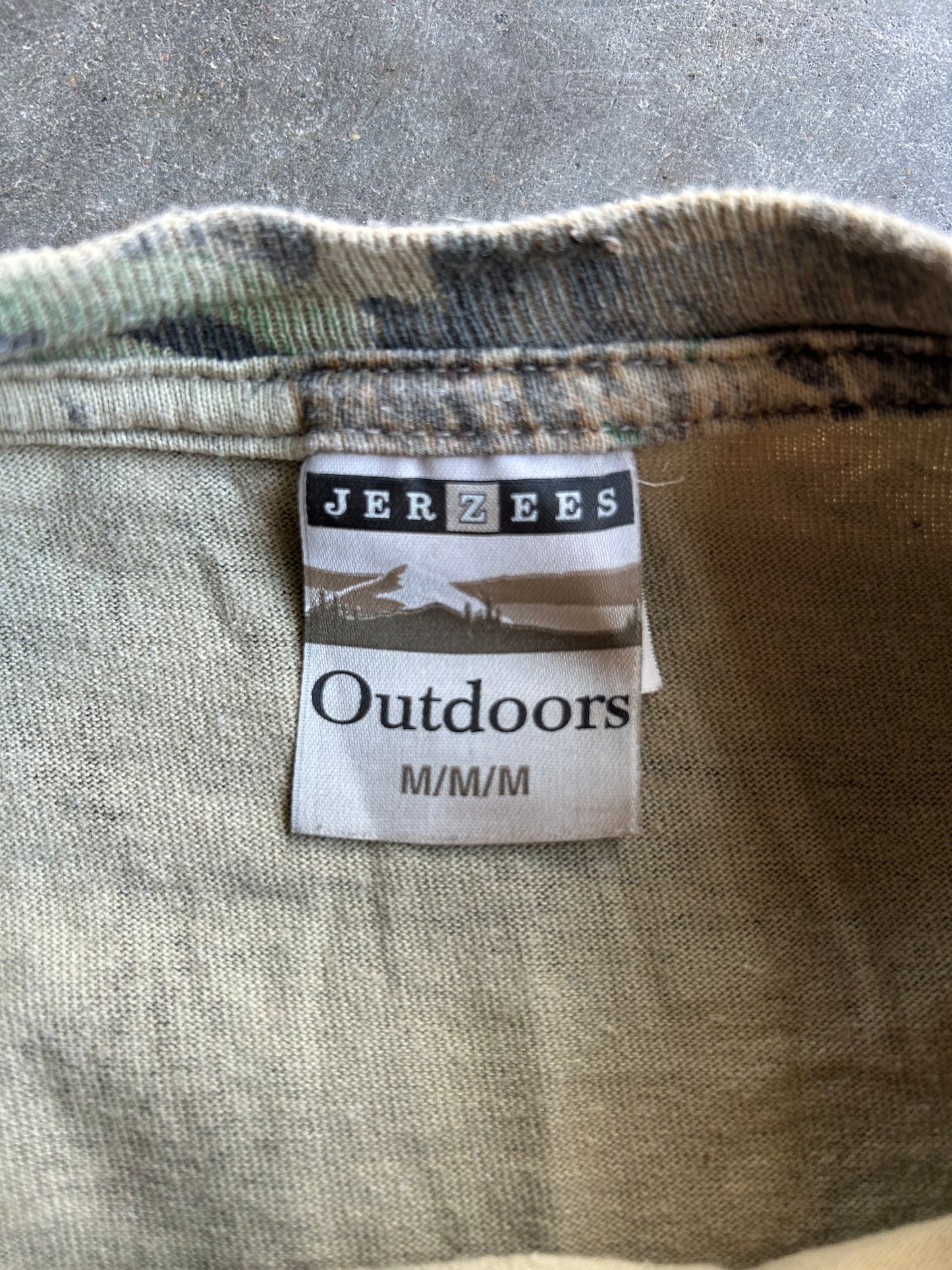 Vintage Jerzees Realtree Camo Tee - M