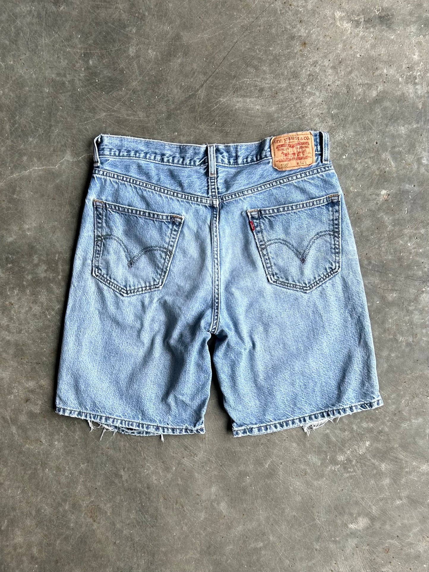 Vintage Levi’s 550 Red Tab Denim Shorts - 32