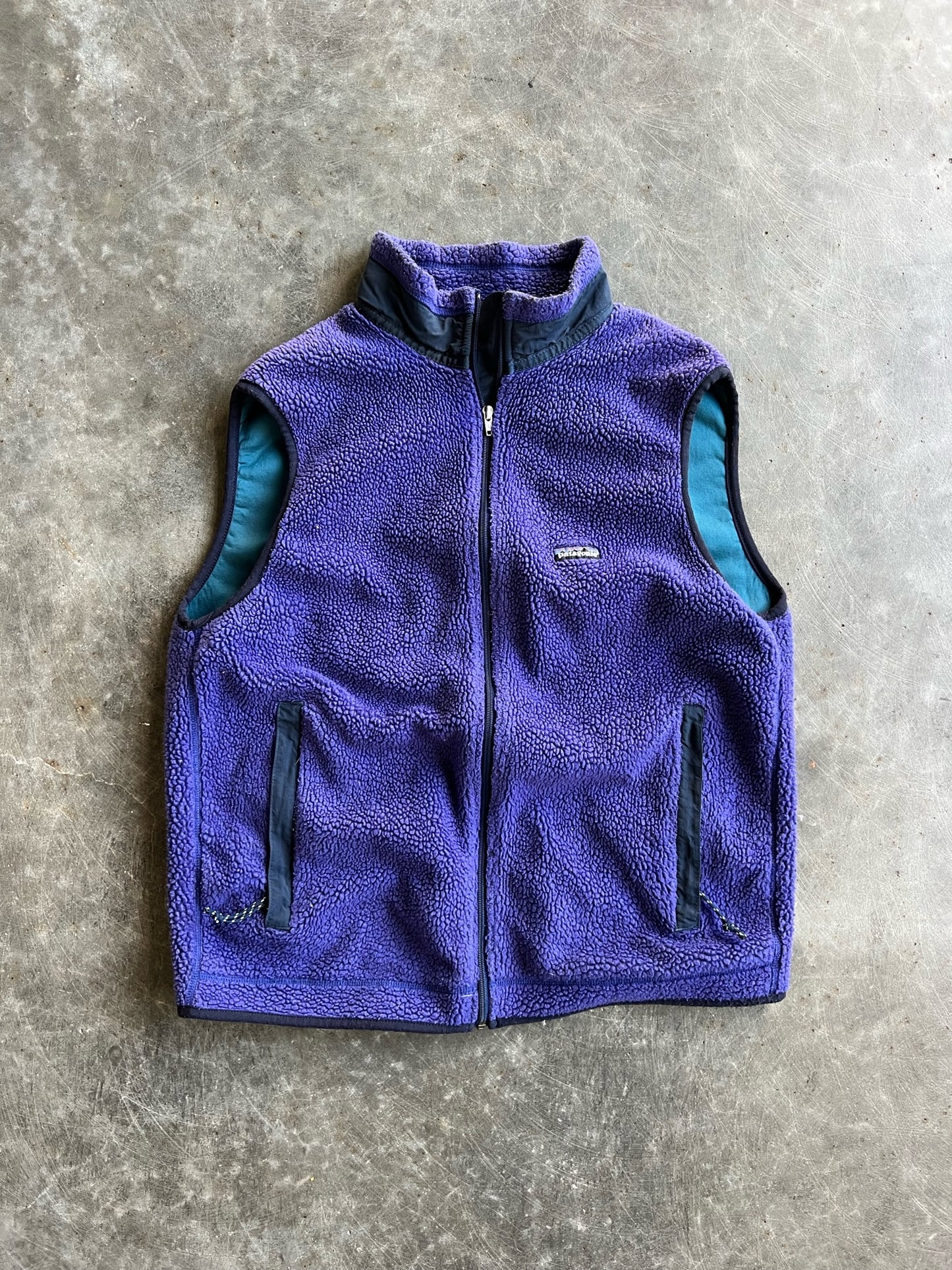 Vintage Purple Fleece Patagonia Zip Up Vest - XL