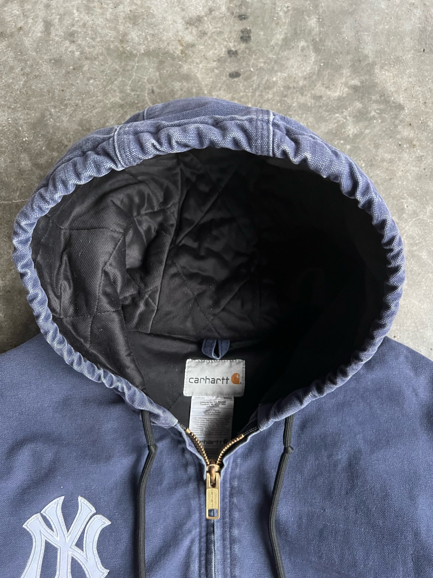 Vintage Yankees Navy Hooded Carhartt Jacket - XL