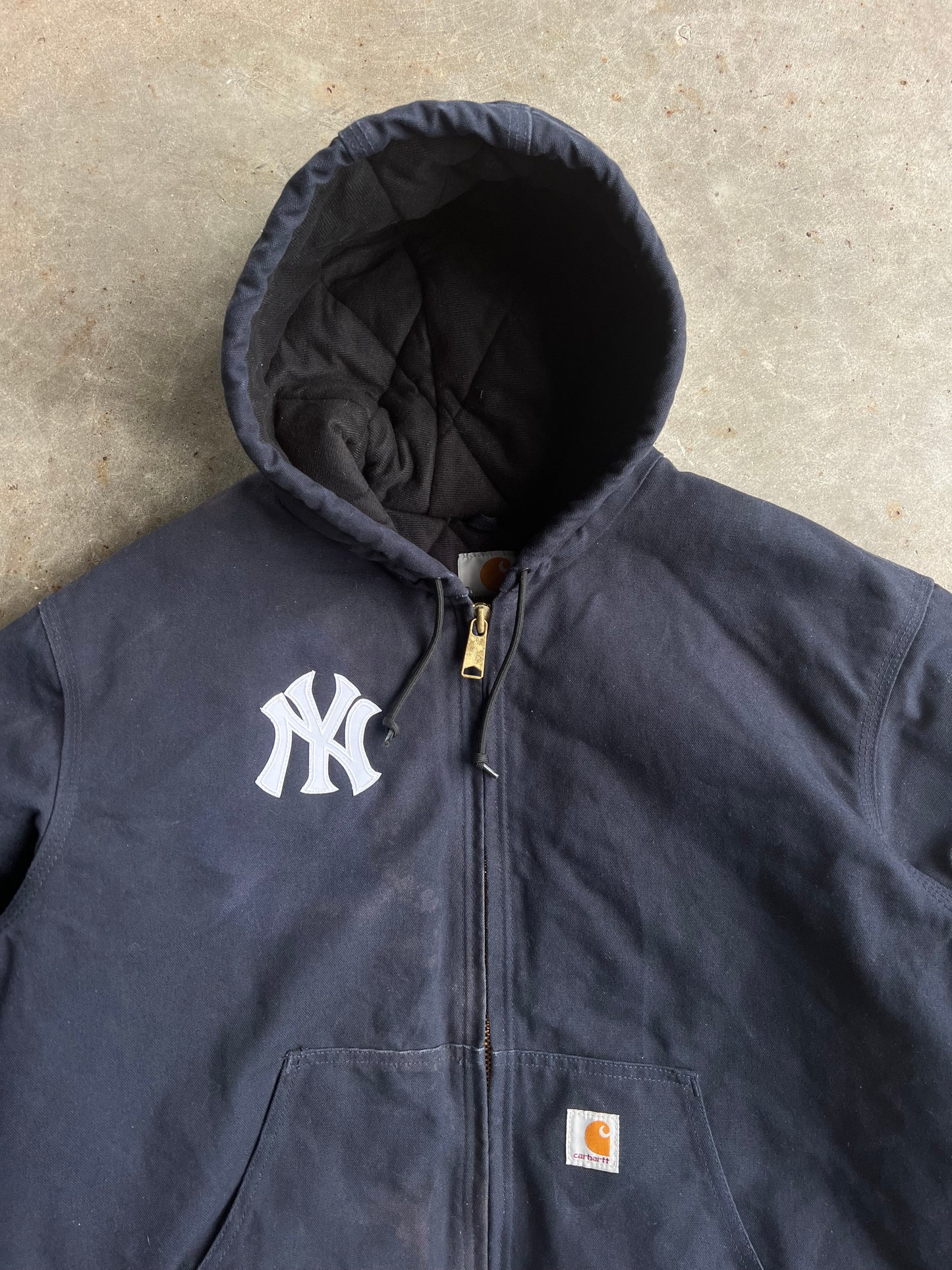 Vintage Navy Yankees Hooded Carhartt Jacket - XL