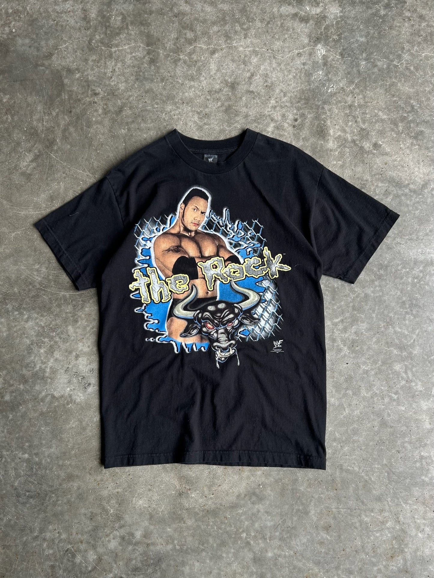 Vintage ‘99 The Rock WWE Shirt - L