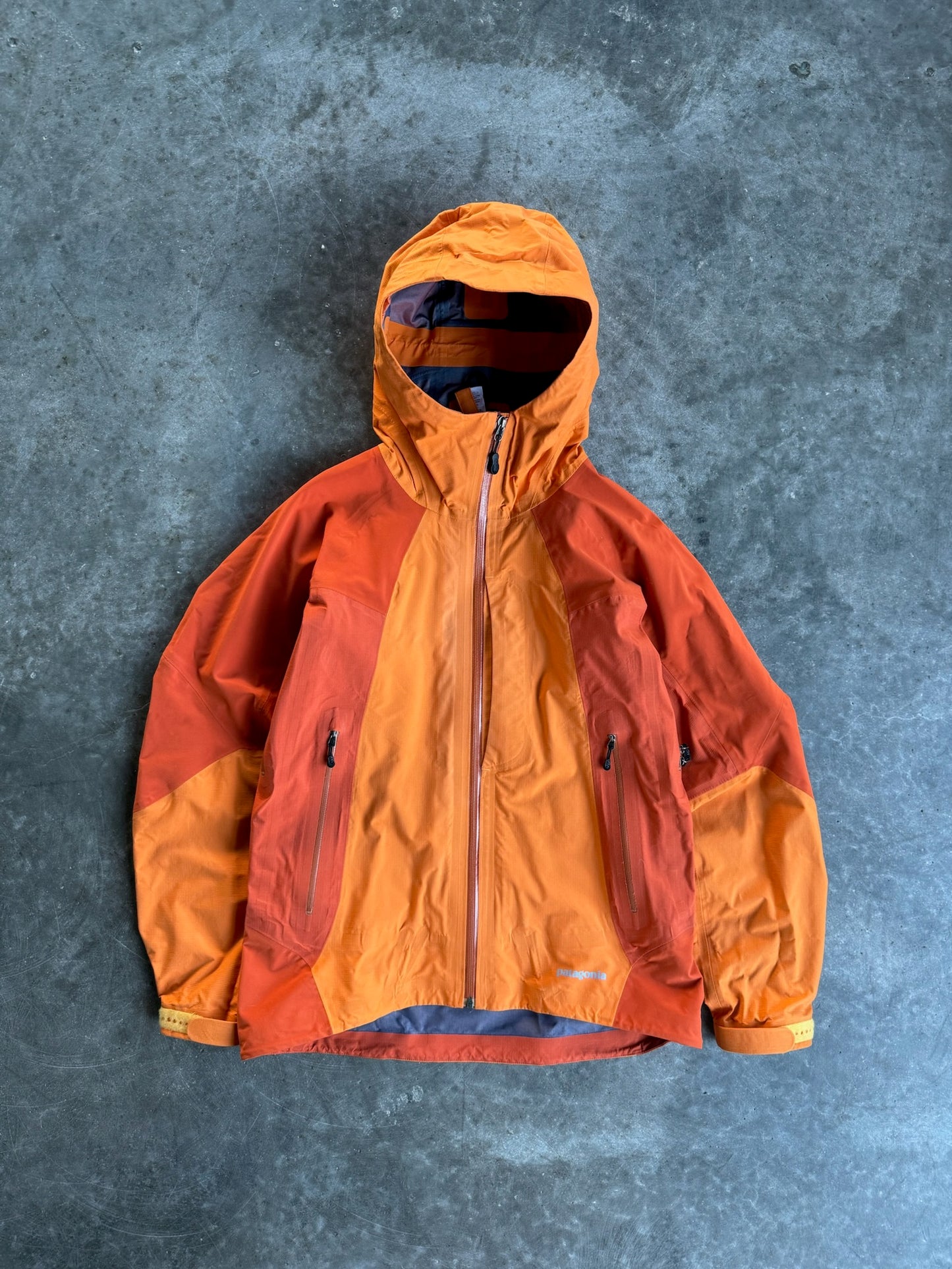 Vintage Two Tone Orange Patagonia Shell Jacket - M