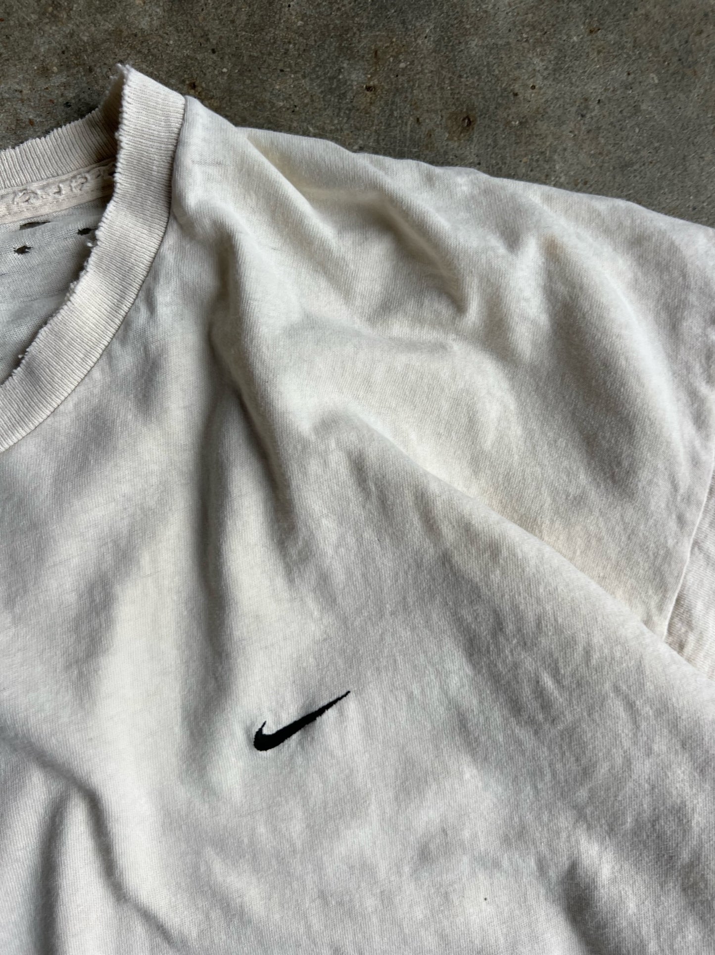 Vintage White Nike Shirt - XL