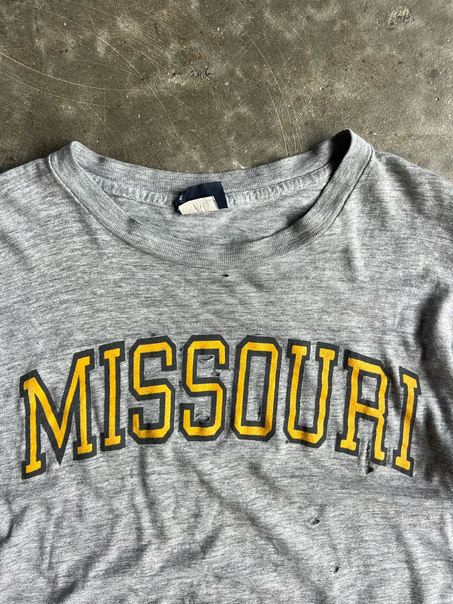 Vintage Grey Distressed Missouri Shirt - M