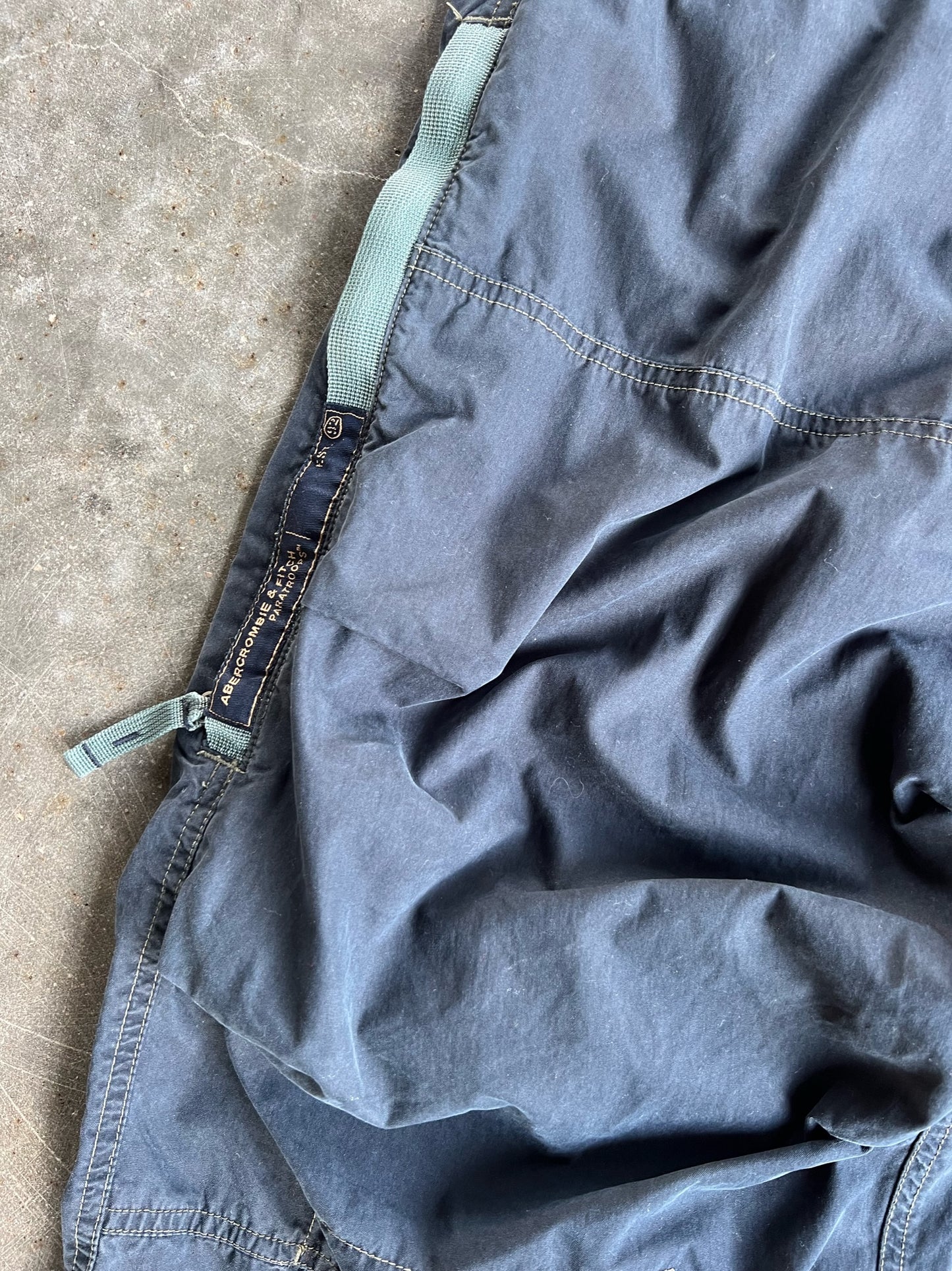 Vintage Abercrombie & Fitch Cargo Pants - L