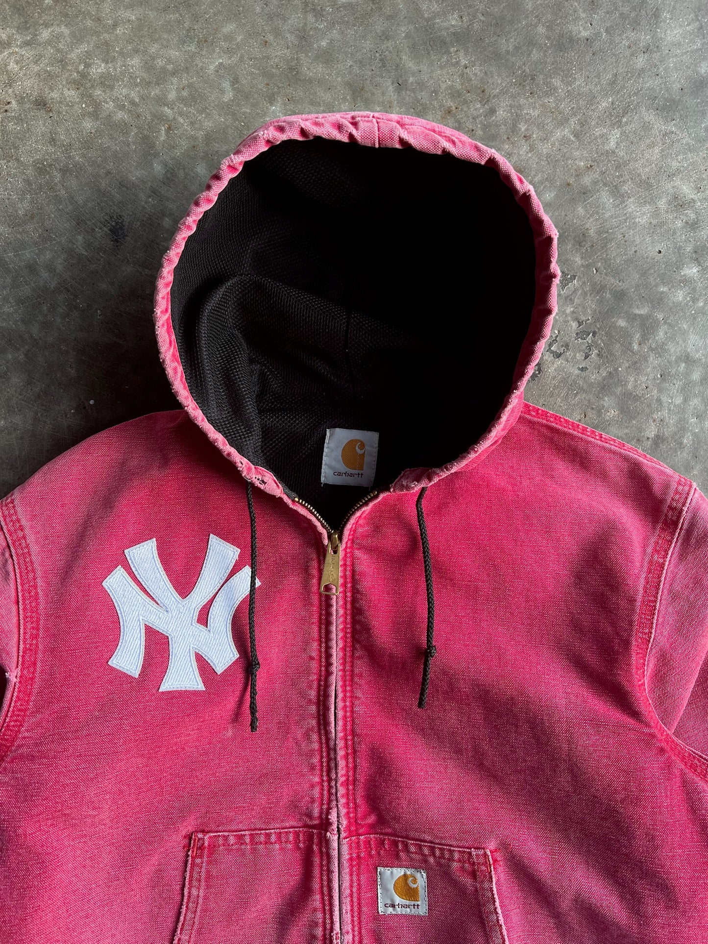 Vintage Pink Yankees Carhartt Jacket - M