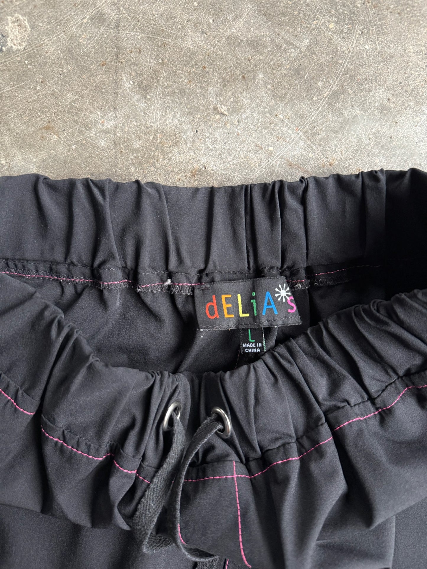 Black Delia's Cargo Pants - 26