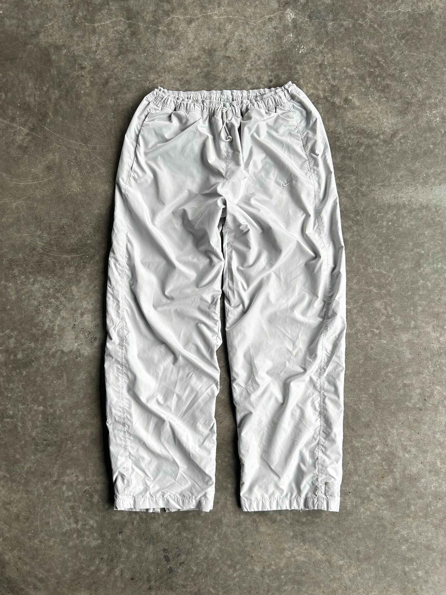 Vintage Light Grey Nike Track Pants - L