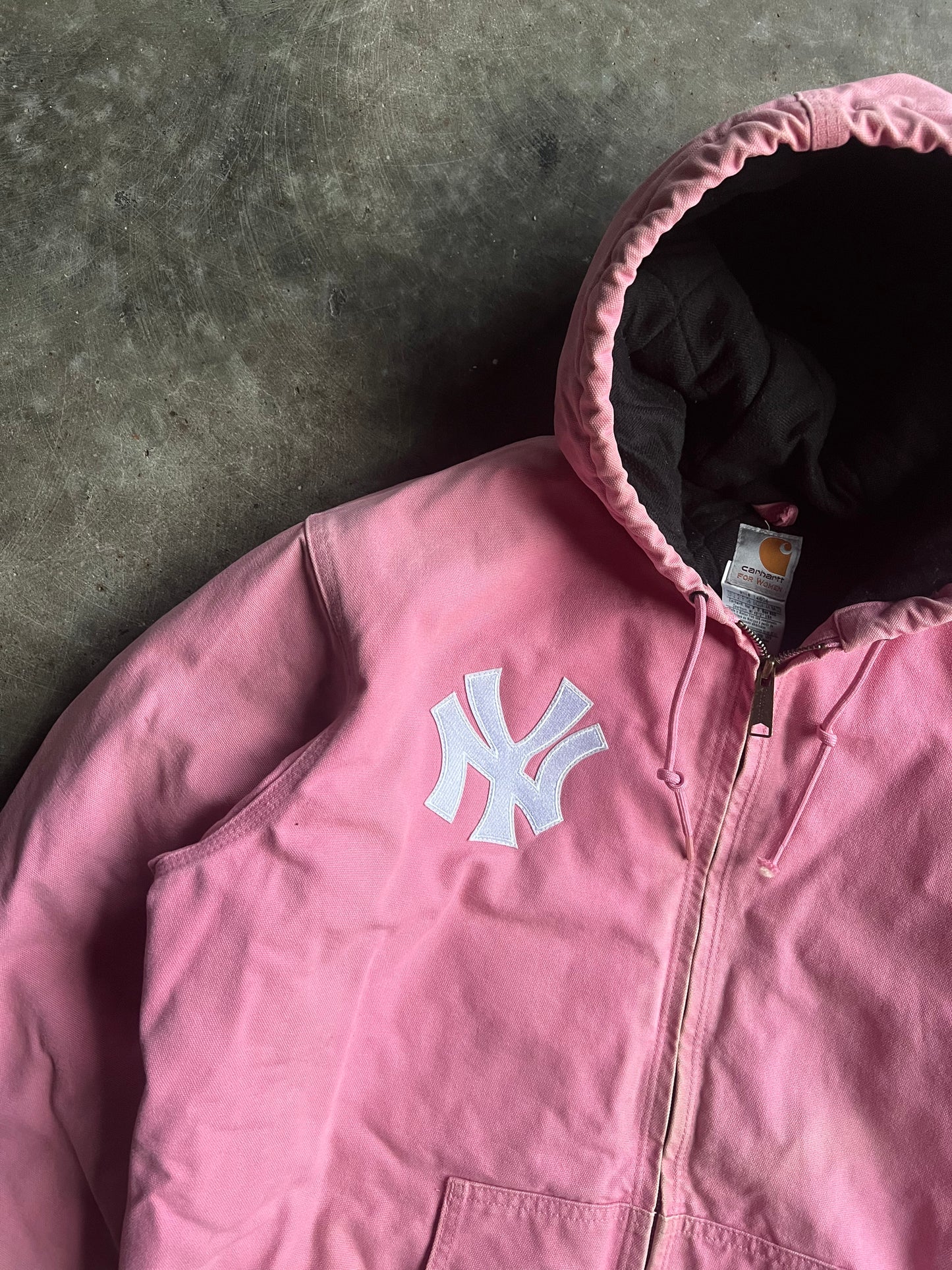 Vintage Pink Yankees Carhartt Jacket - XL