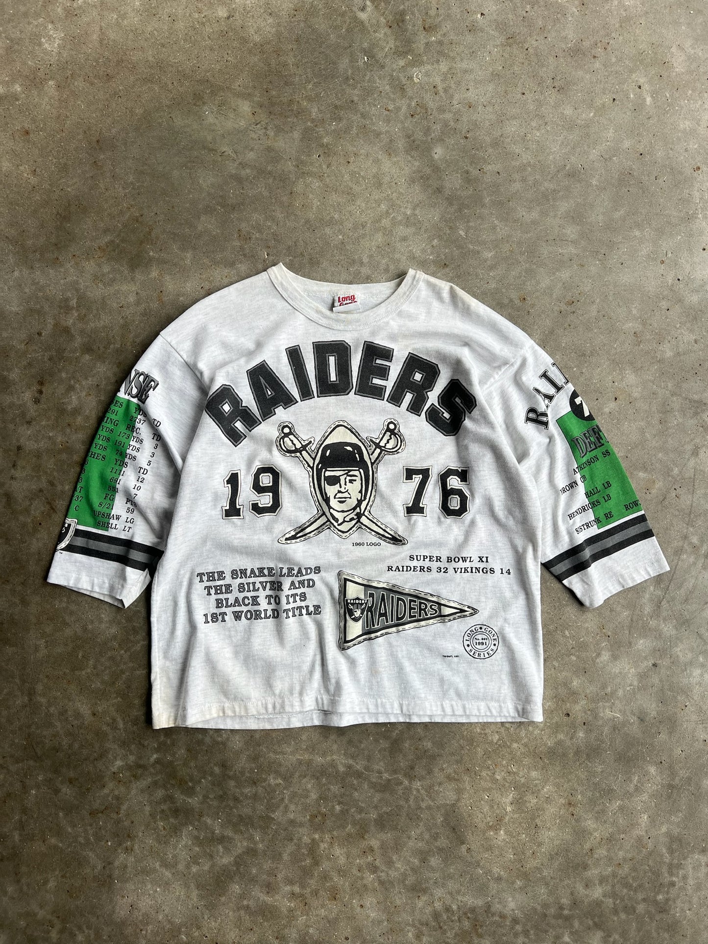 Vintage Raiders Single Stitch Long Gone Shirt - XL