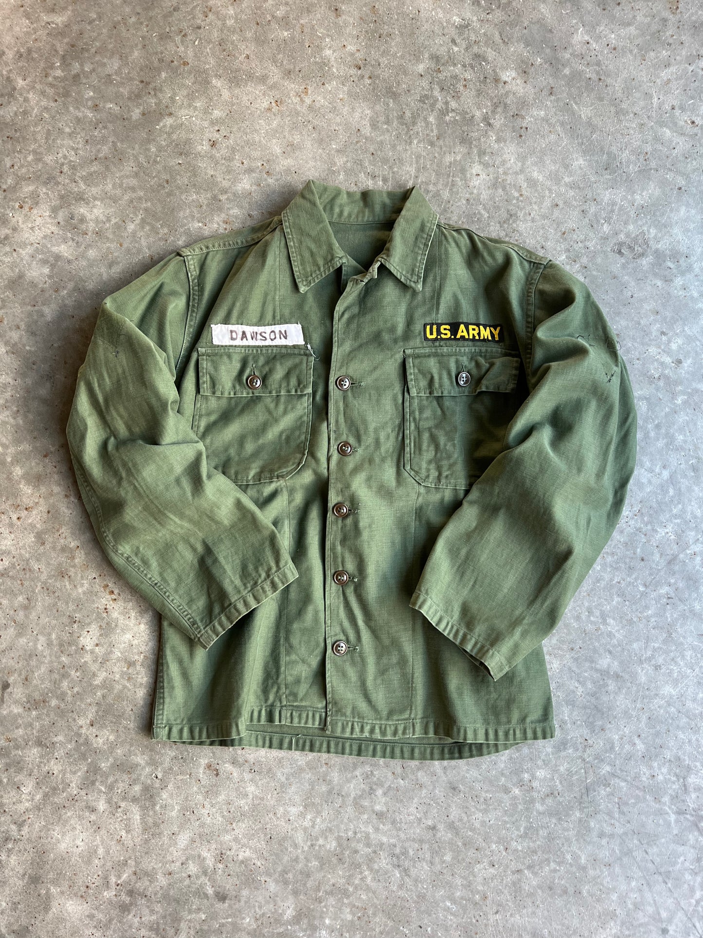 Vintage Army Button Up - L