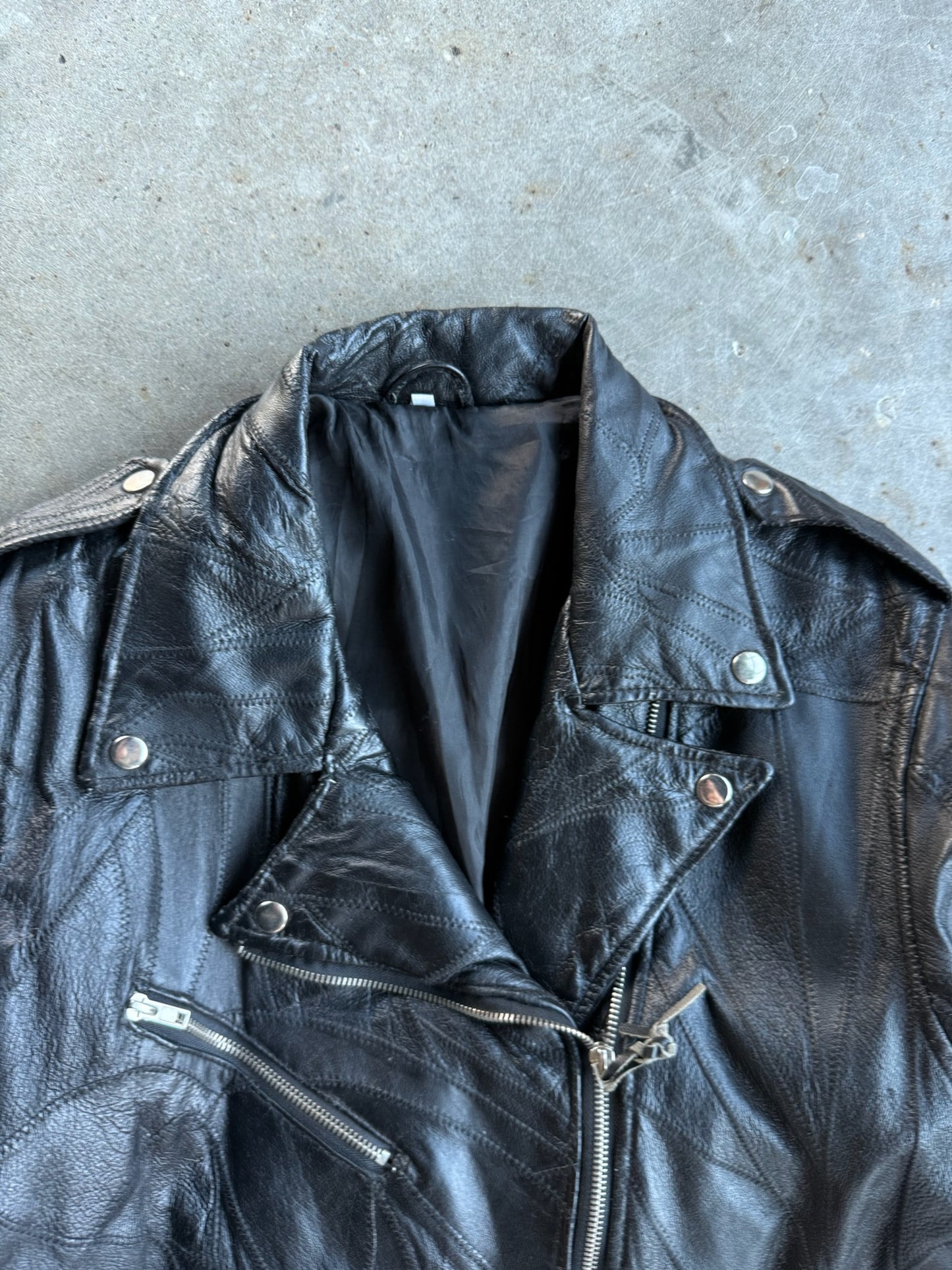 Vintage Black Biker Leather Jacket - L