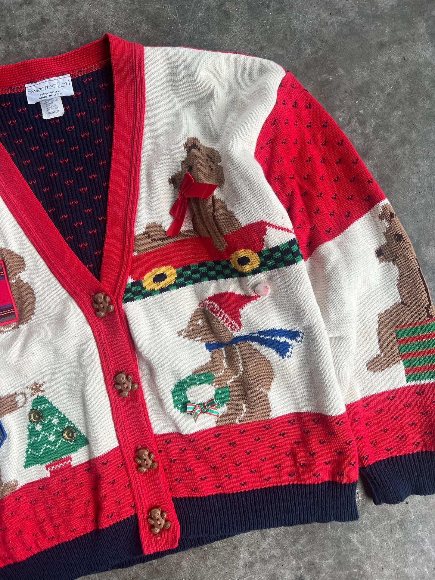 Vintage Button Up Christmas Knit - L