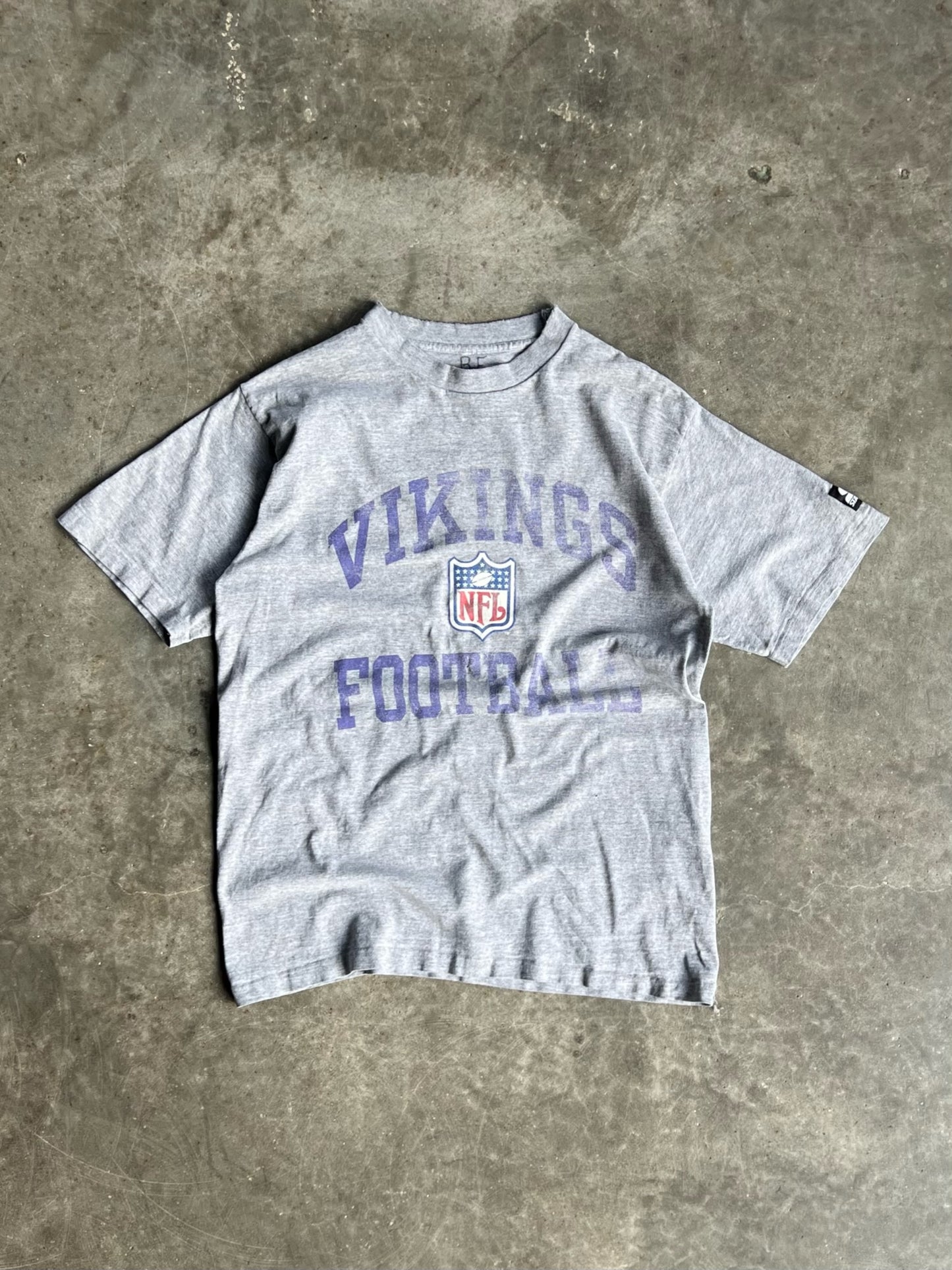 Vintage Faded NFL Vikings Football Shirt - L