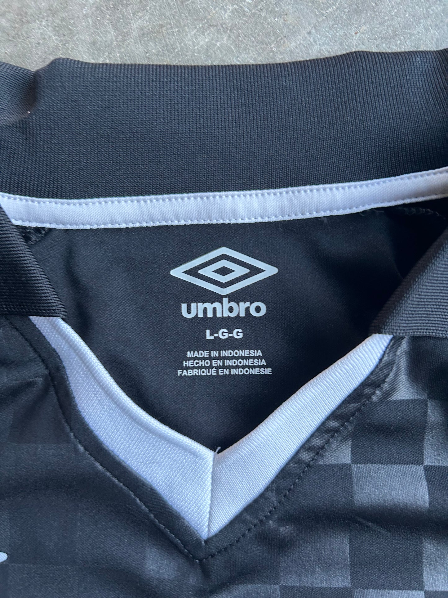 Black Umbro Checkered Soccer Jersey - L