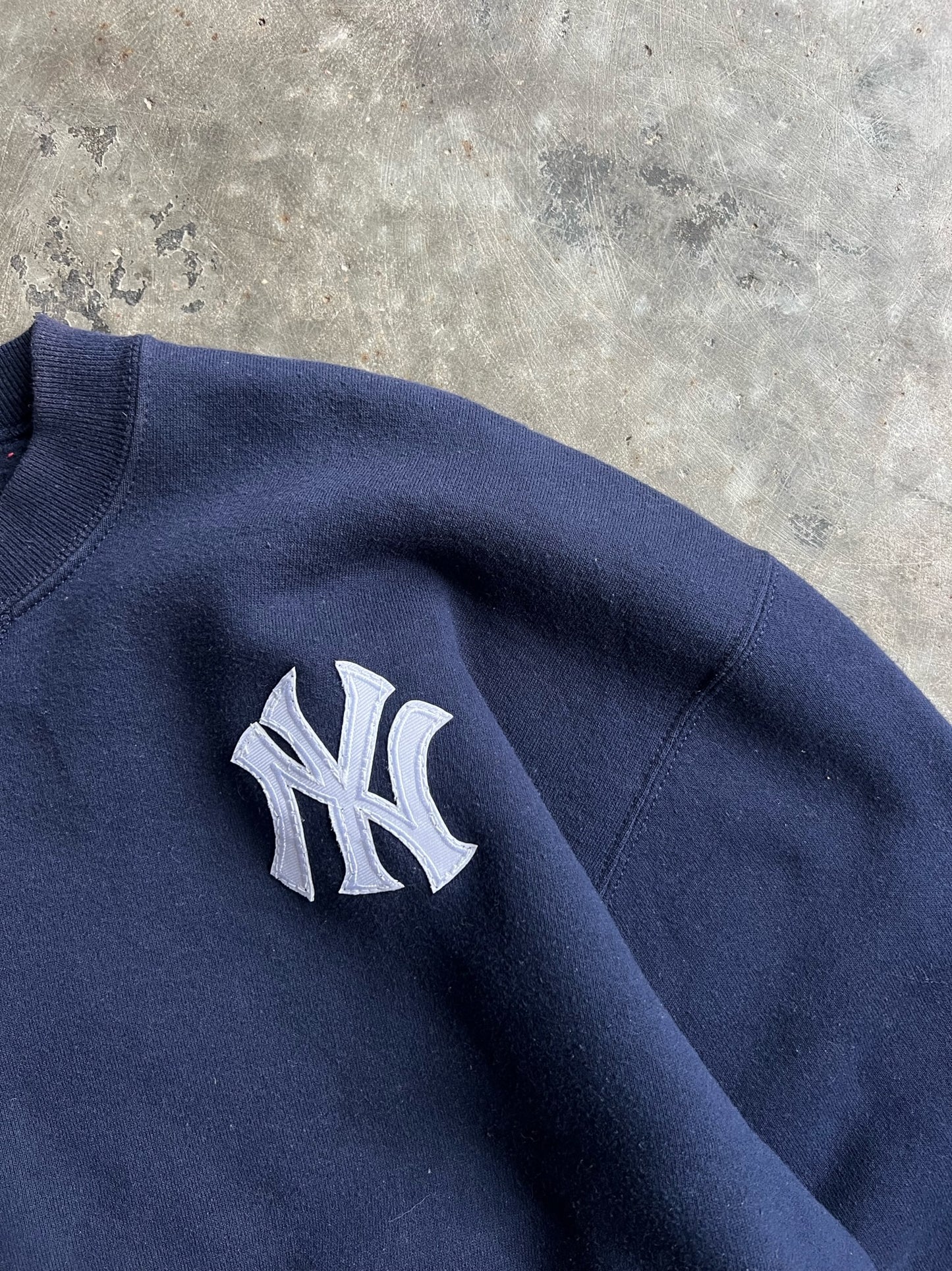 Vintage Navy Yankees Russell Crew - XL