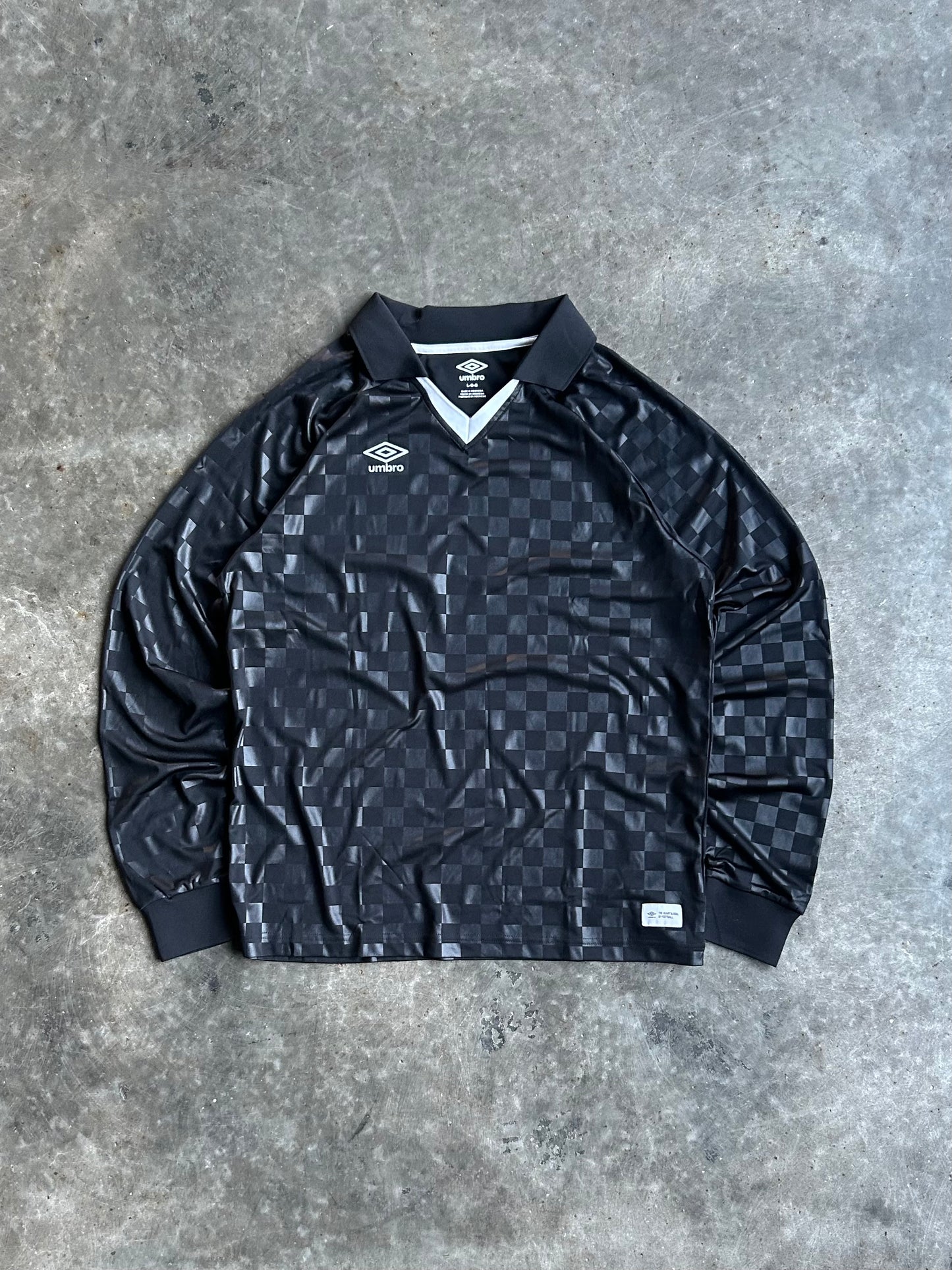 Black Umbro Checkered Soccer Jersey - L