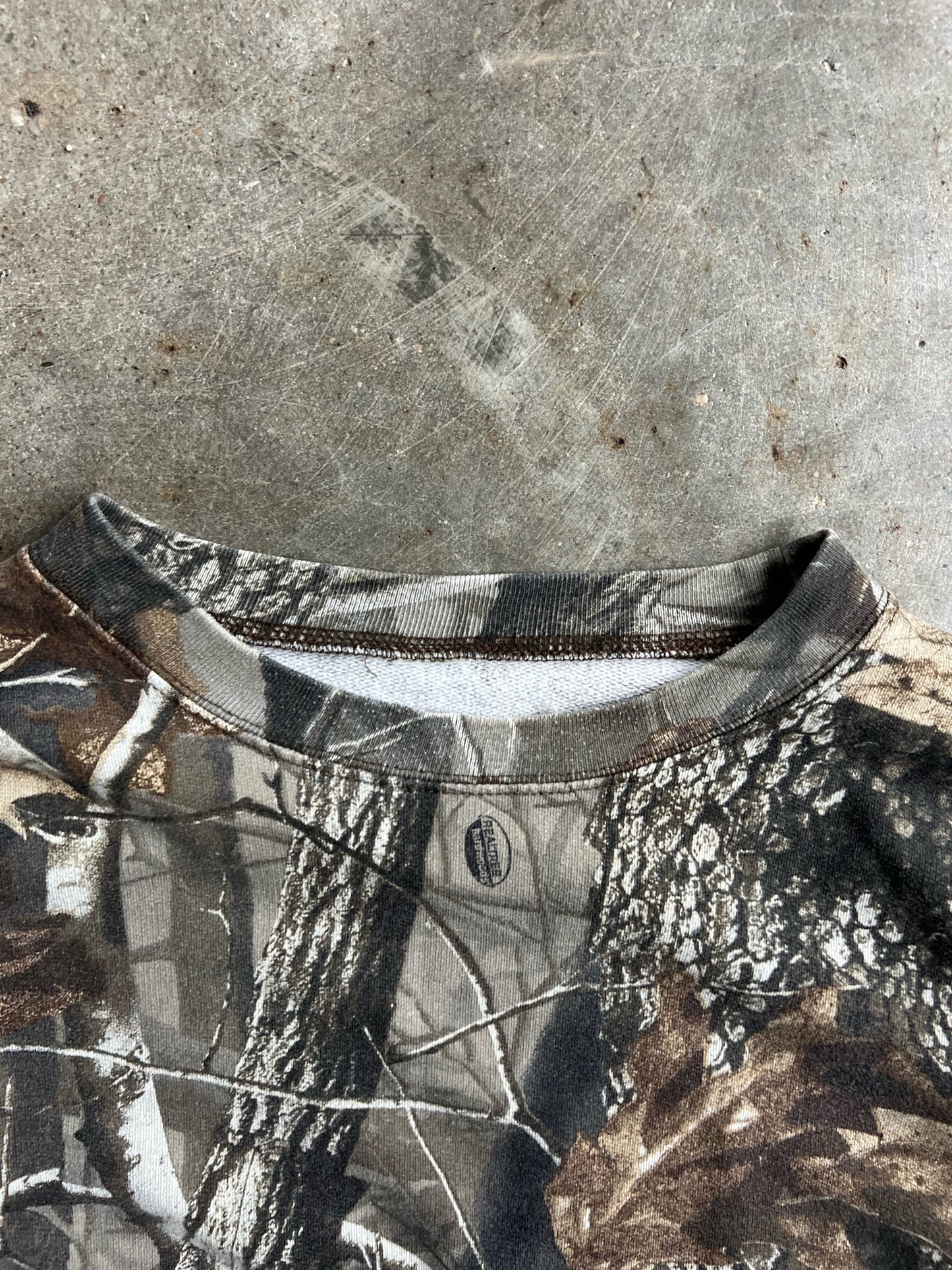 Vintage Camo RealTree Crew - L