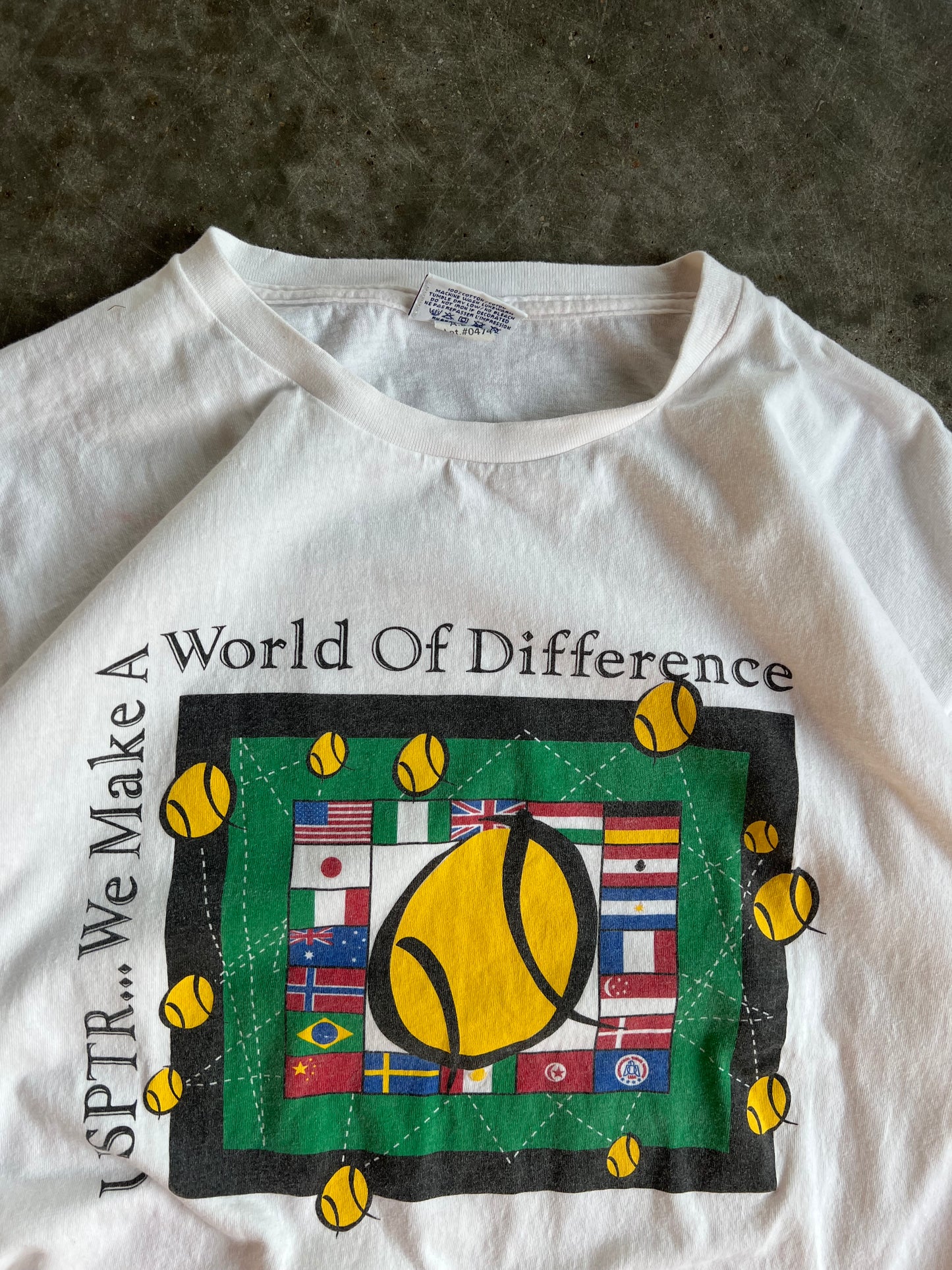 Vintage USPTR World Of Difference Shirt - XL