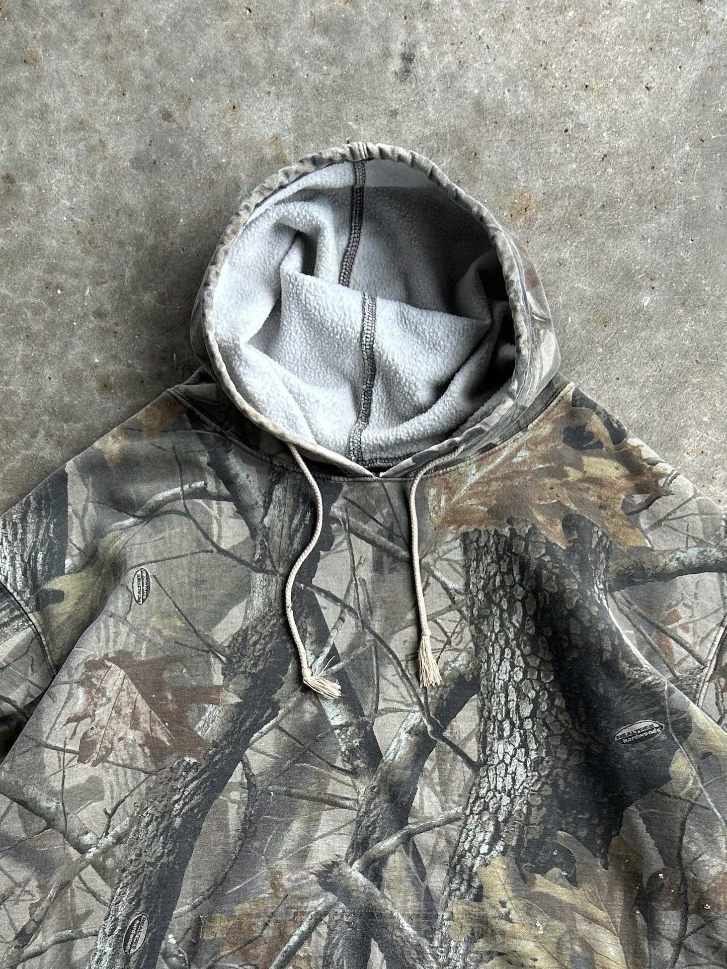 Vintage Camo Realtree Distressed Hoodie - XL