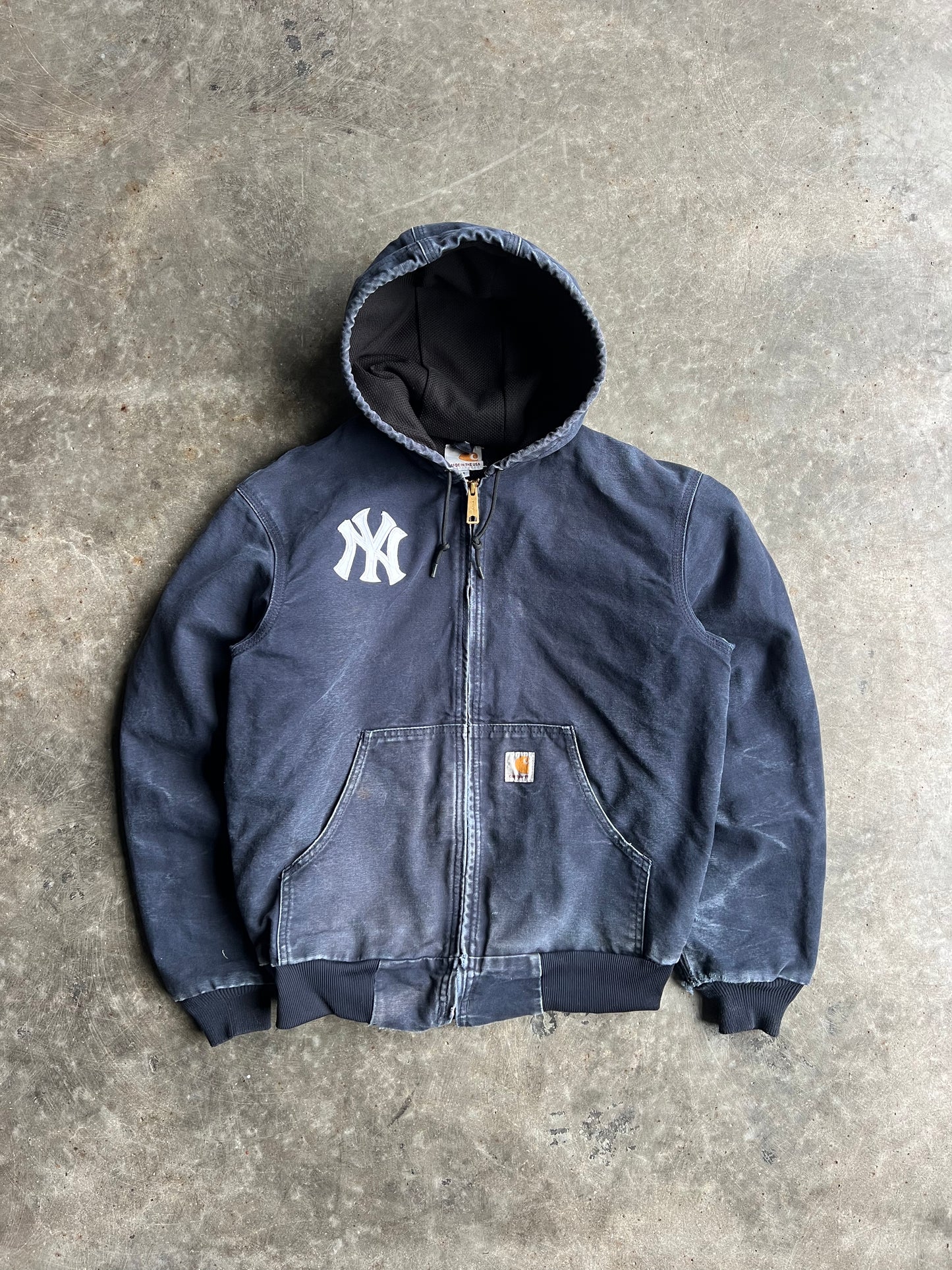 Vintage Navy Yankees Hooded Carhartt Jacket - S