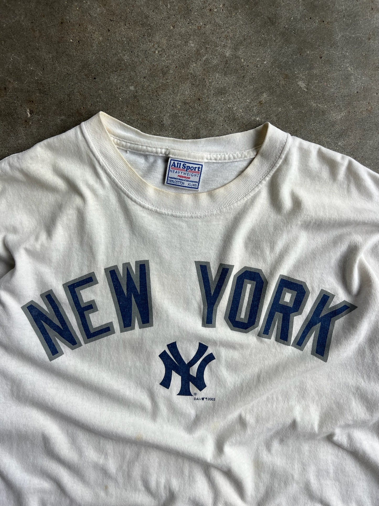 Vintage Cream New York Yankees Shirt - XL