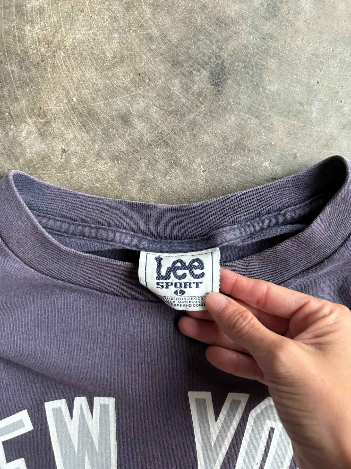 Vintage Faded Lee New York Yankees Tee - L