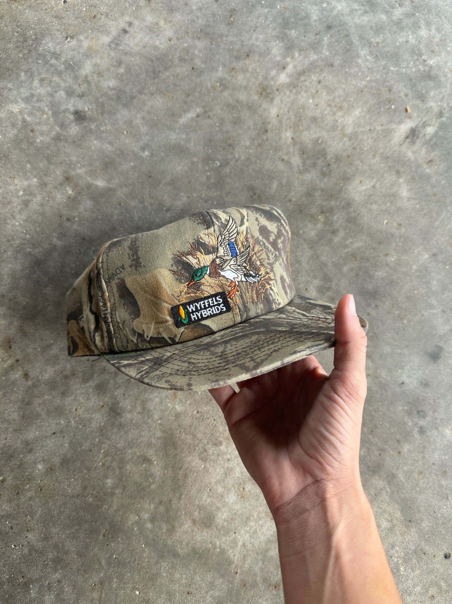 Vintage Wyffels Hybrids Snapback Camo Hat