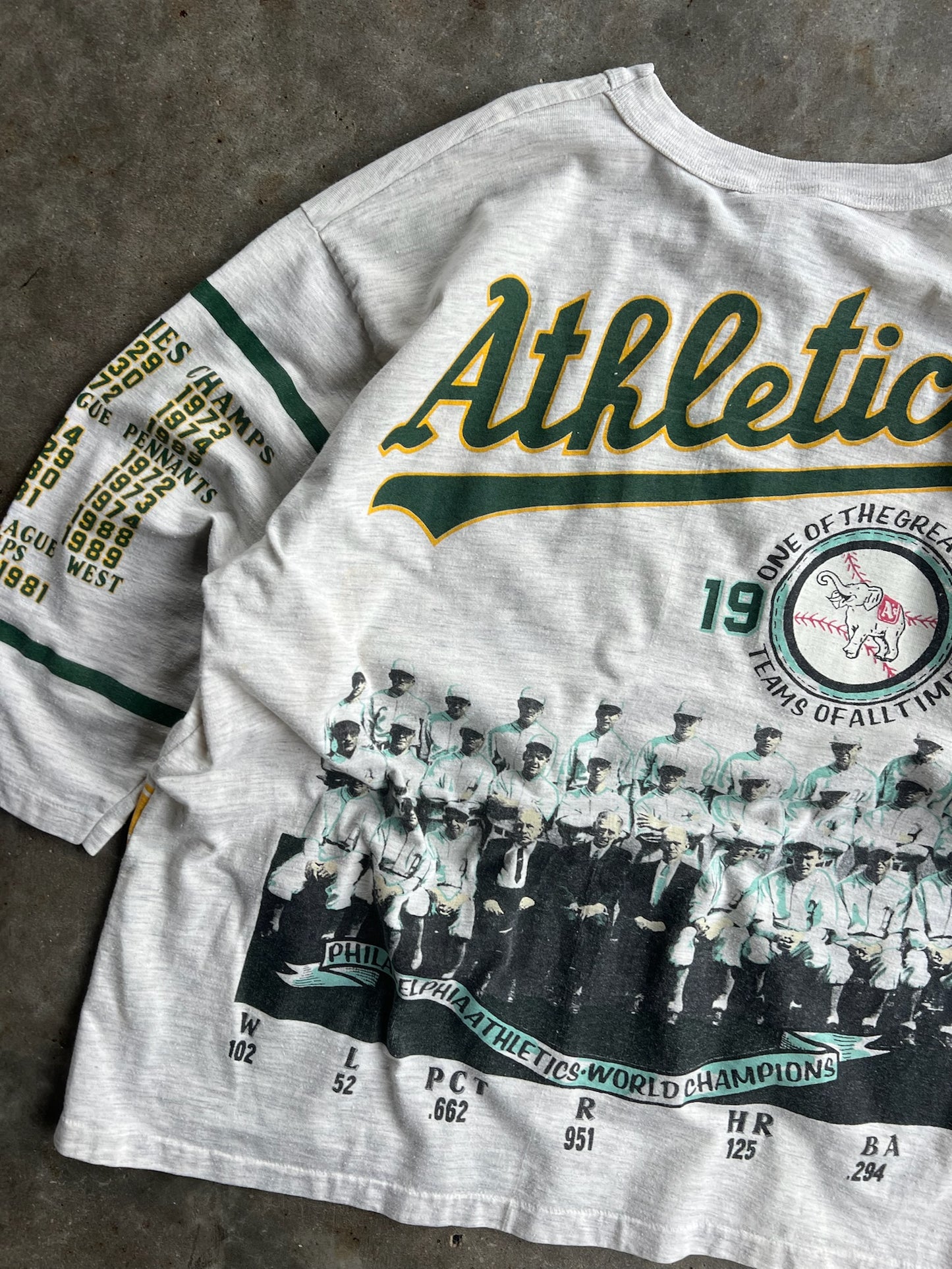 Vintage Oakland Athletics Long Gone Shirt - XL