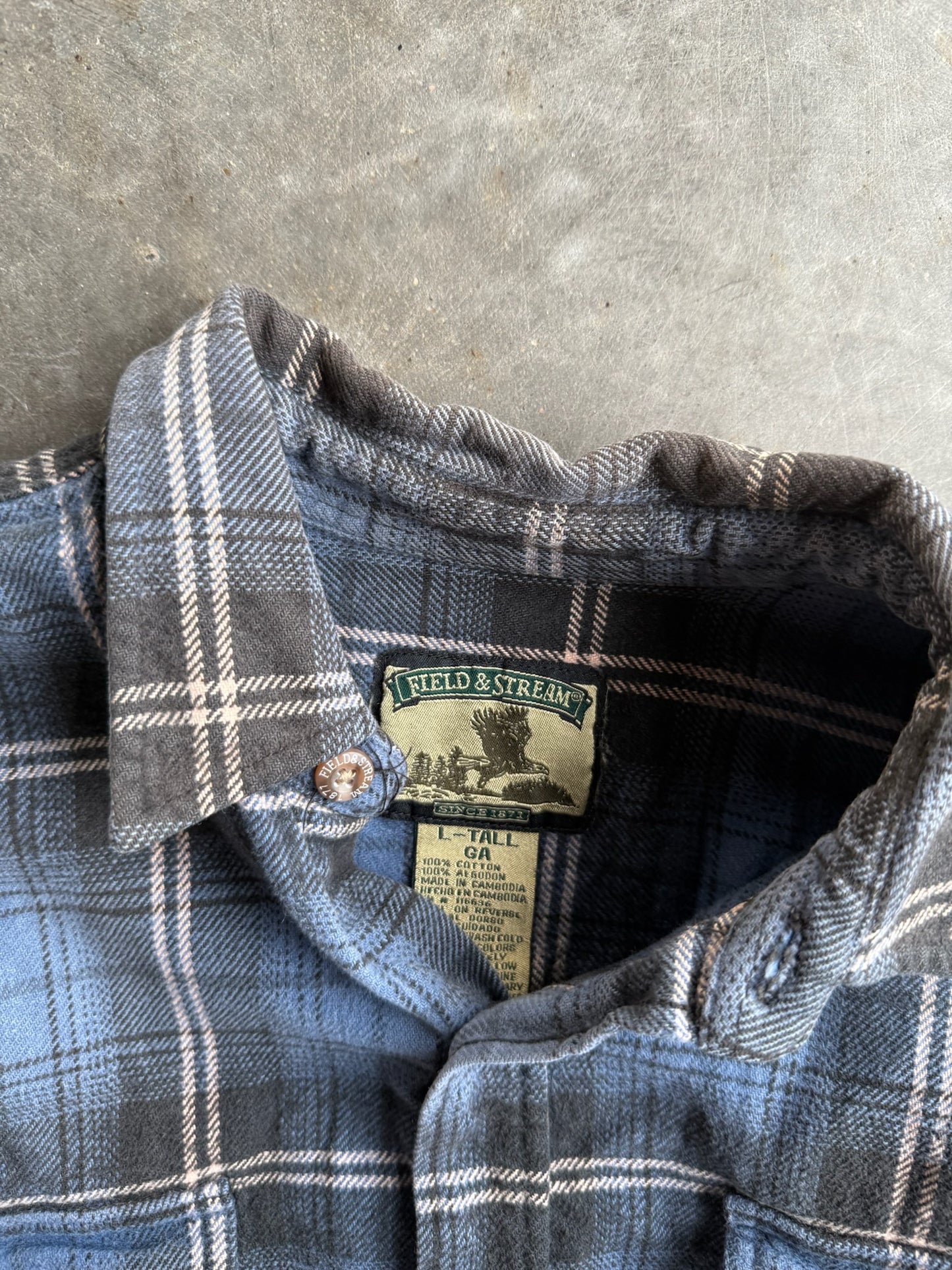 Vintage Blue Flannel Button Up - L