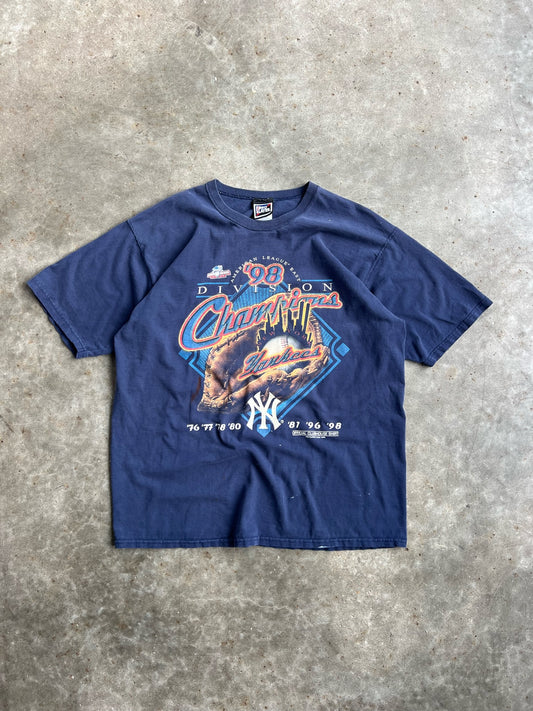 Vintage Navy NY Yankees 1998 Champions Shirt - XL