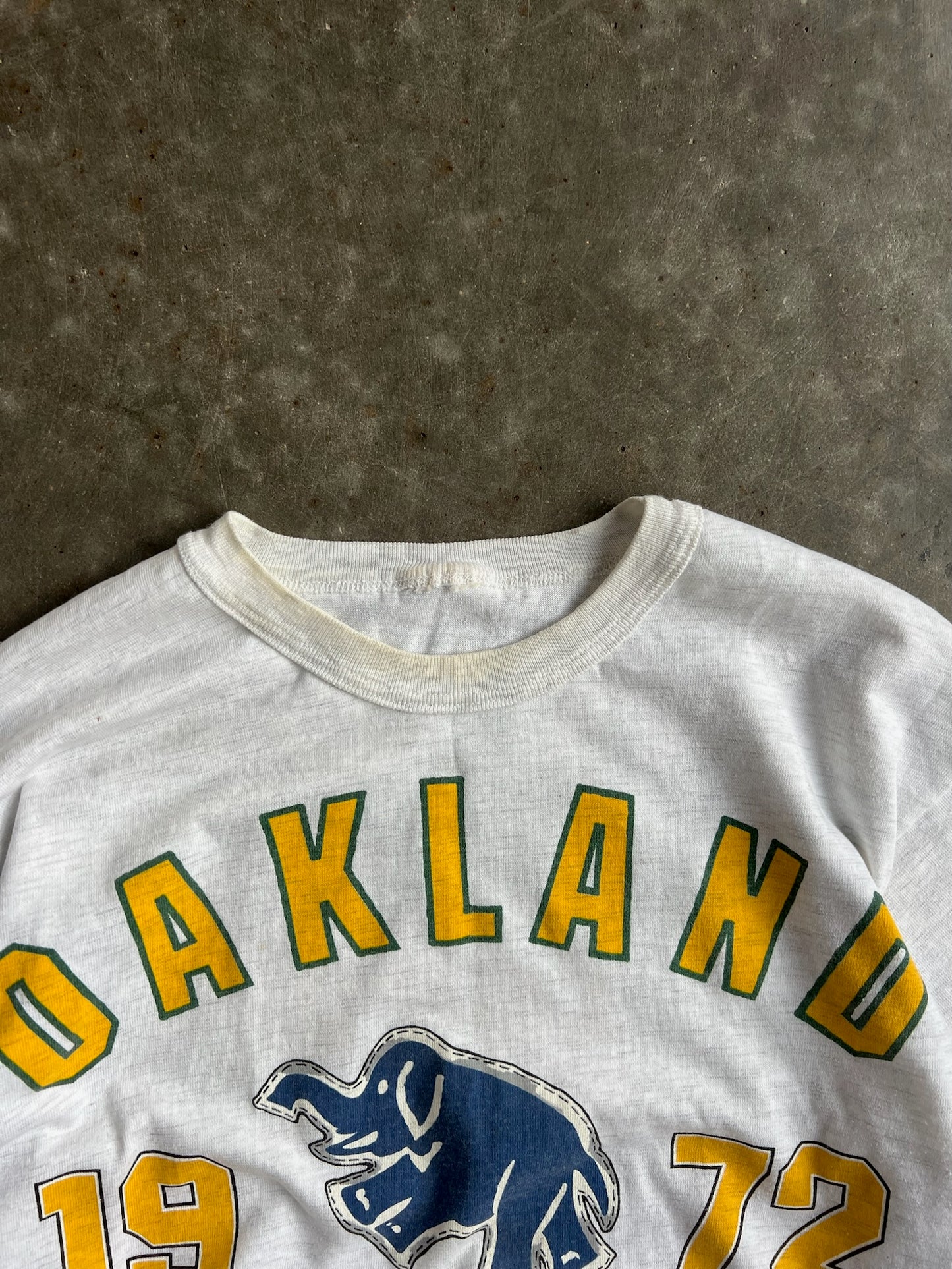 Vintage Oakland Athletics Single Stitch Long Gone Shirt - XL