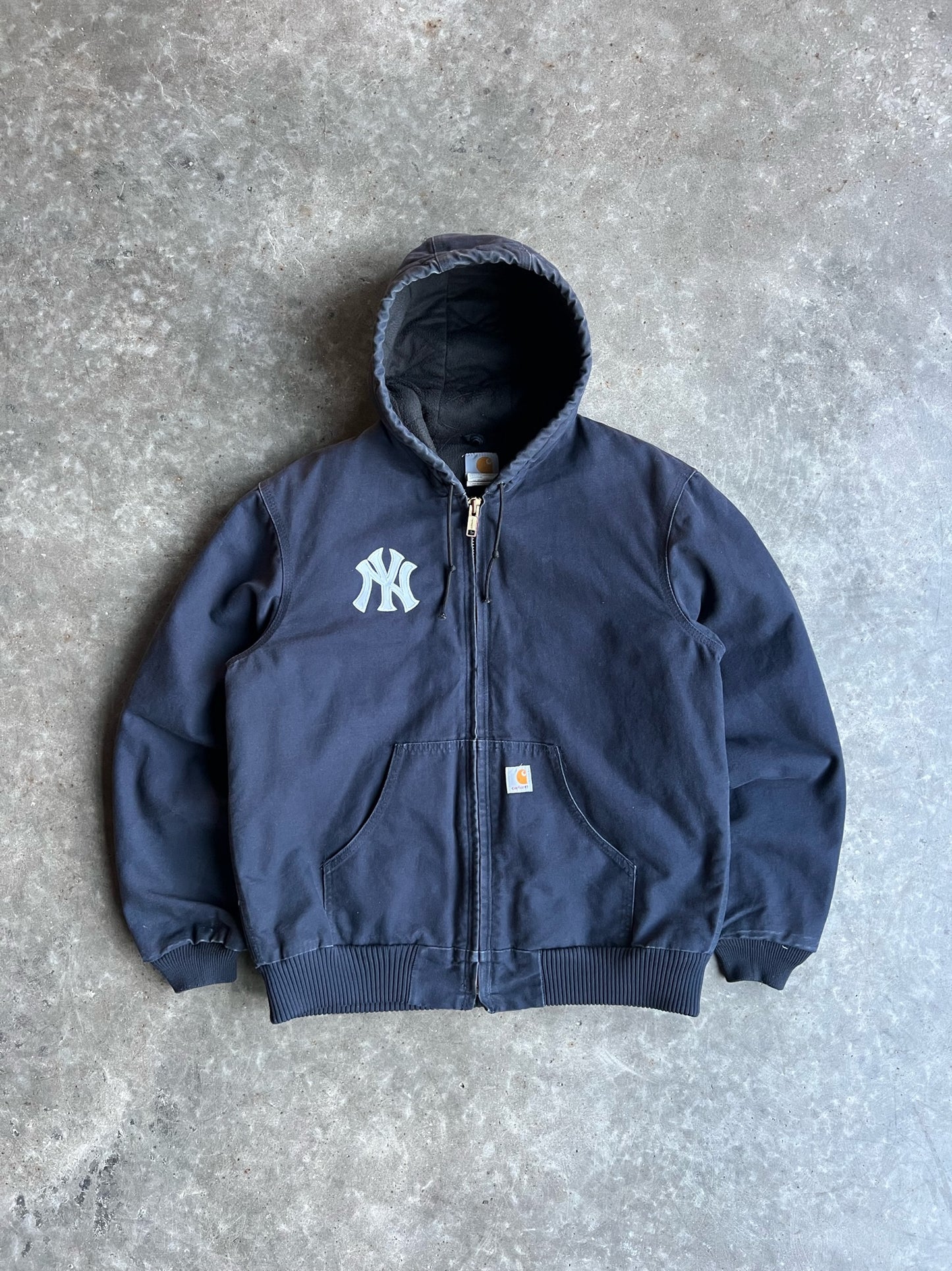 Vintage Yankees Navy Hooded Carhartt Jacket - M