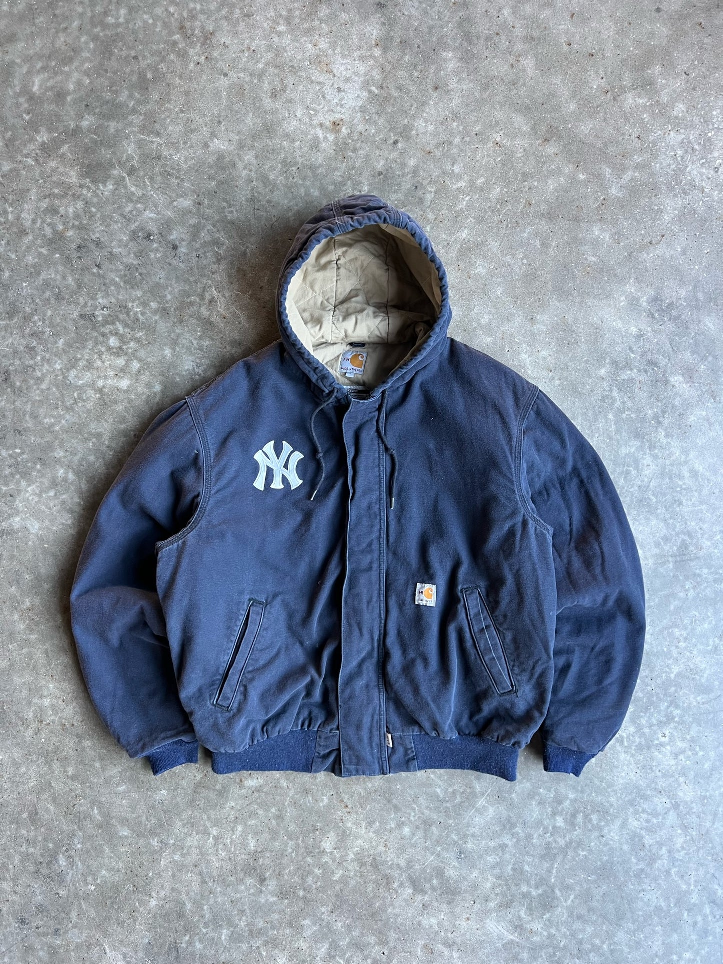 Vintage Yankees Navy Hooded Carhartt Jacket - L