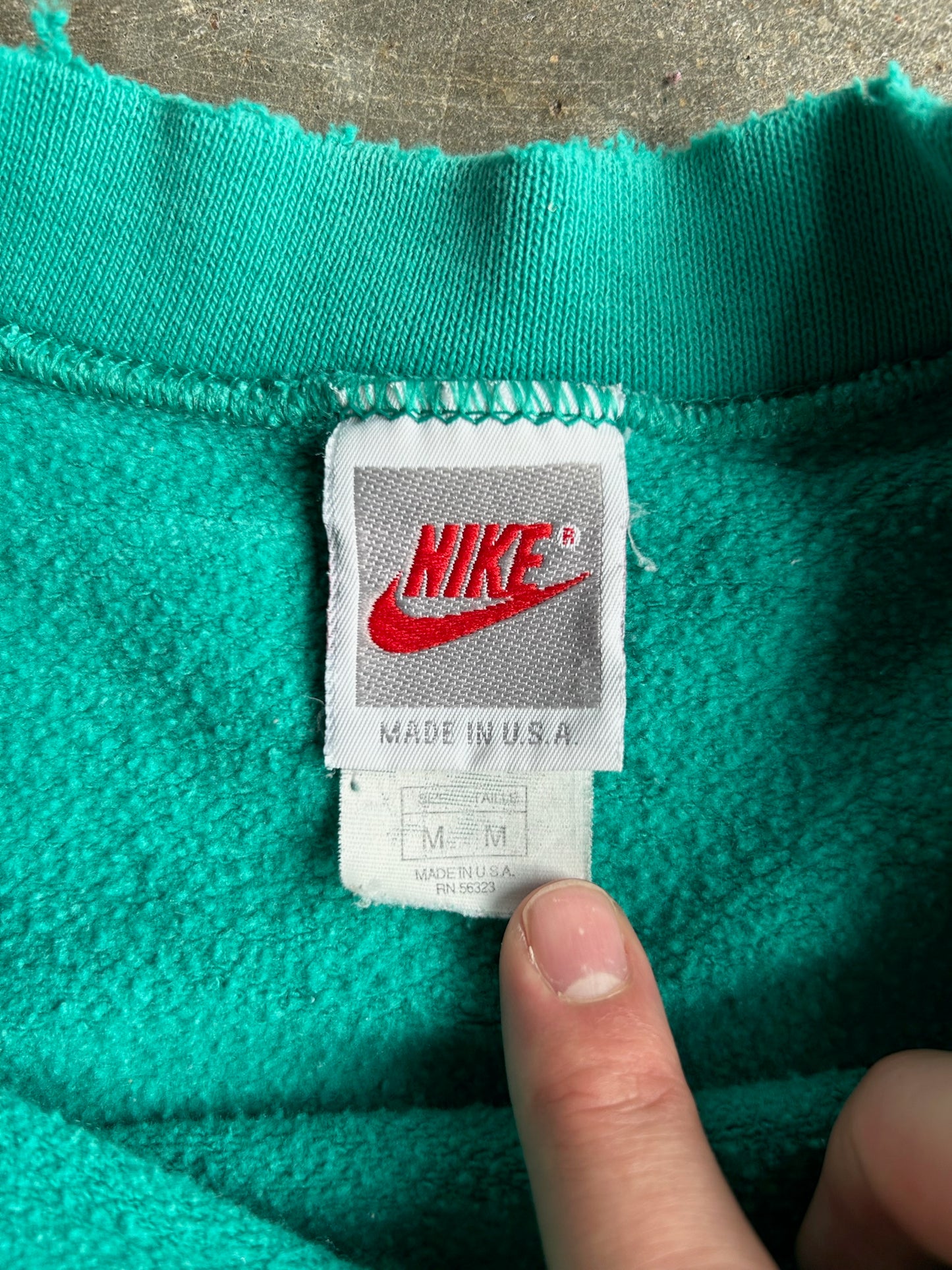 Vintage Green Nike Crew - M