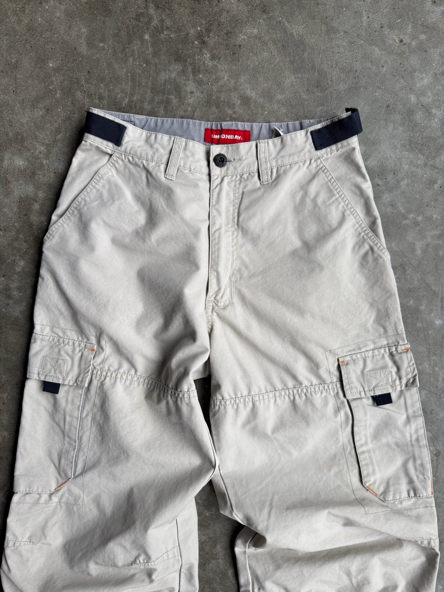 Vintage Cream Union Bay Cargo Pants - 28