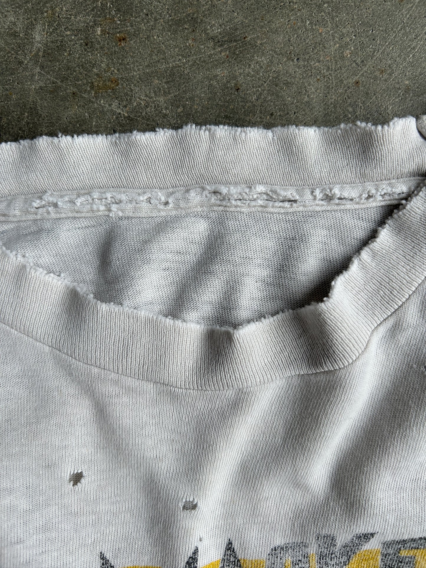Vintage Single-Stitch Faded Distressed Spuds Makenzie Graphic Tee - L