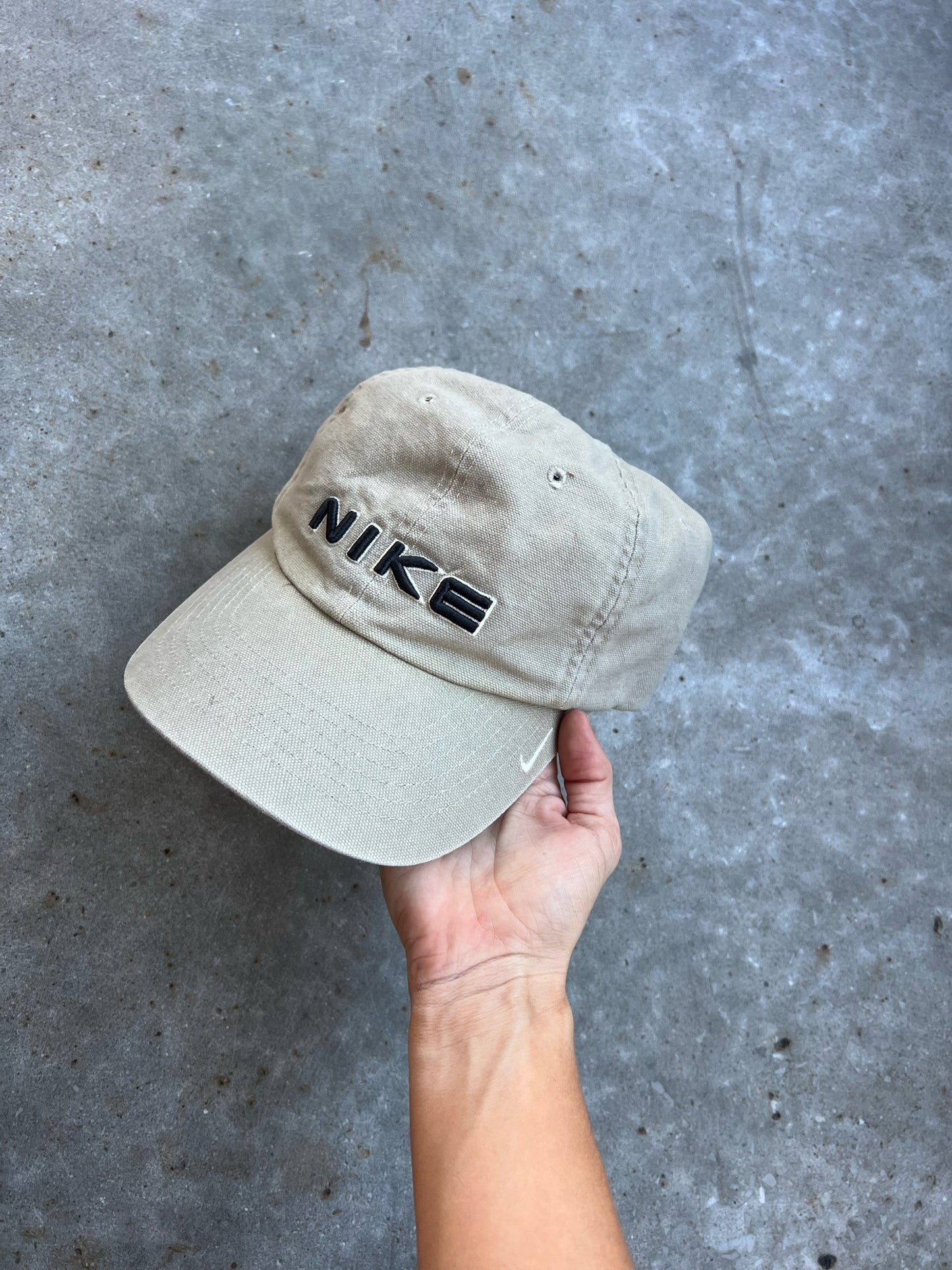 Vintage Beige Nike Velcro Hat