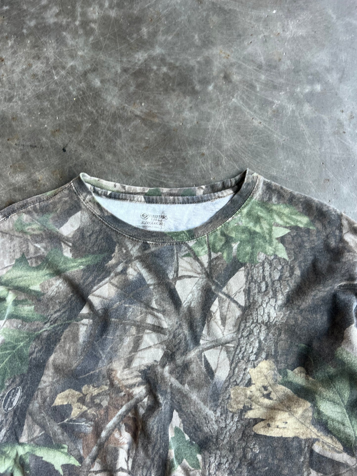 Outfitters Camo Long sleeve Shirt - XL