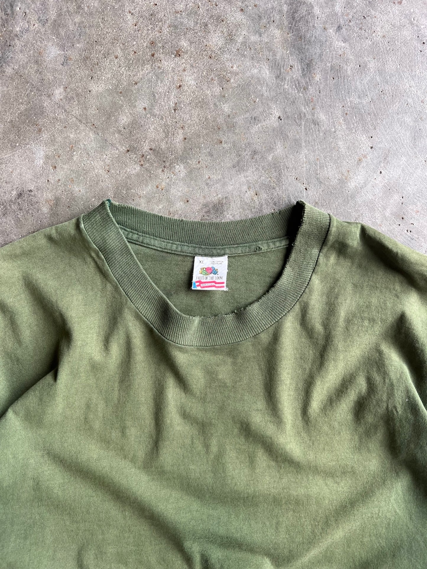 Vintage Fruit Of The Loom Blank Green Shirt - XL