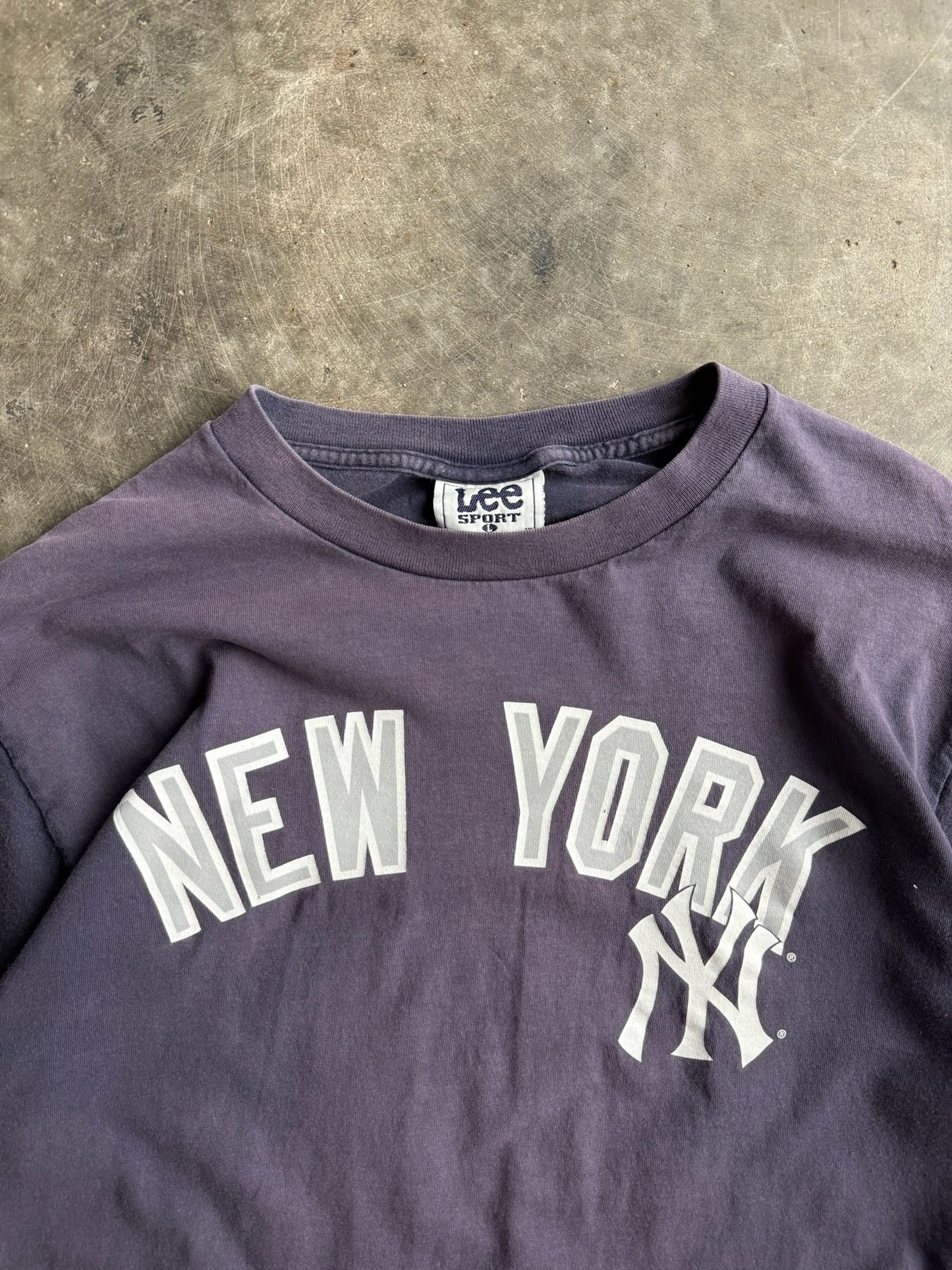 Vintage Faded Lee New York Yankees Tee - L